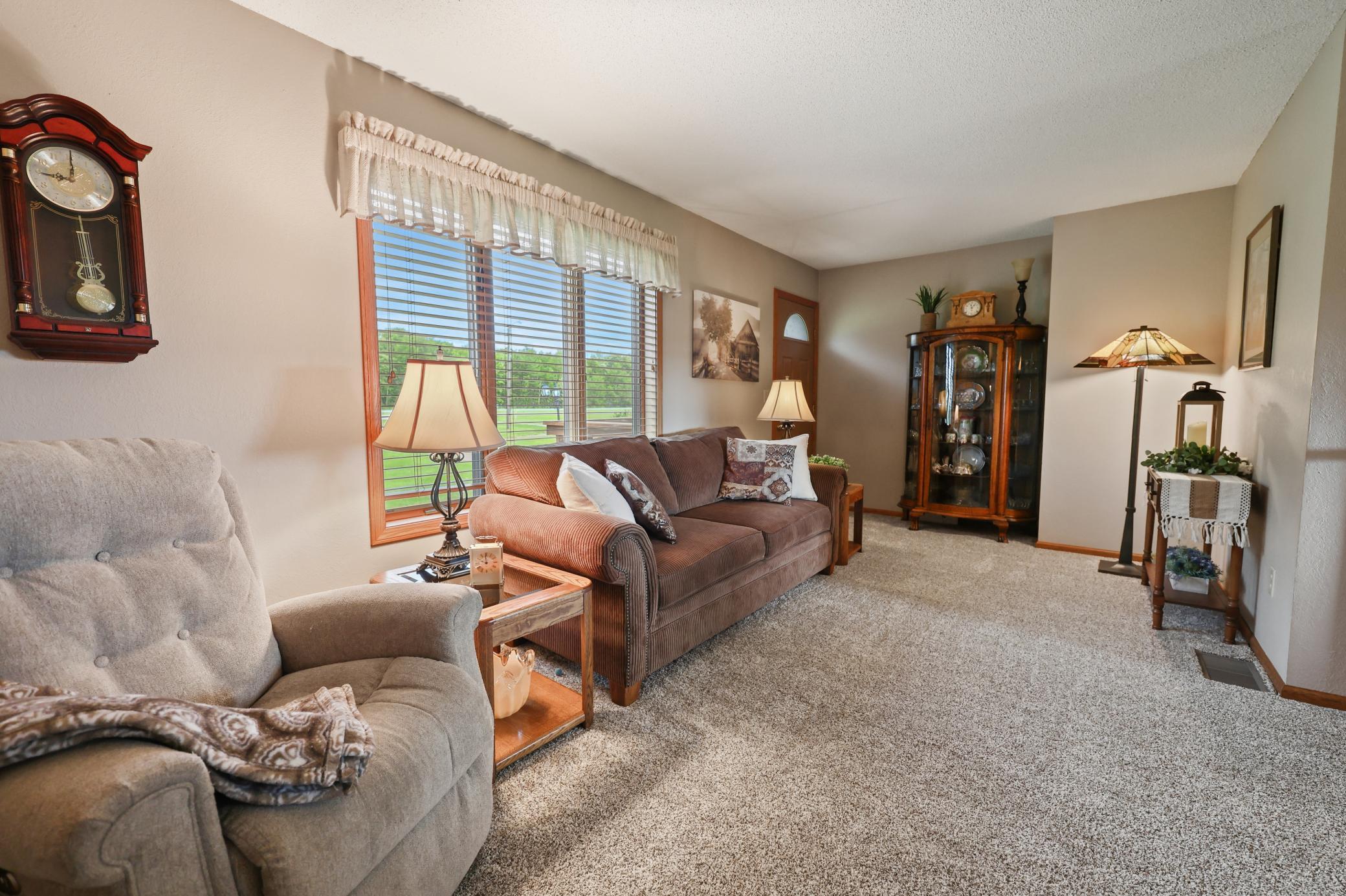 25756 Us Highway 169 Property Photo 5