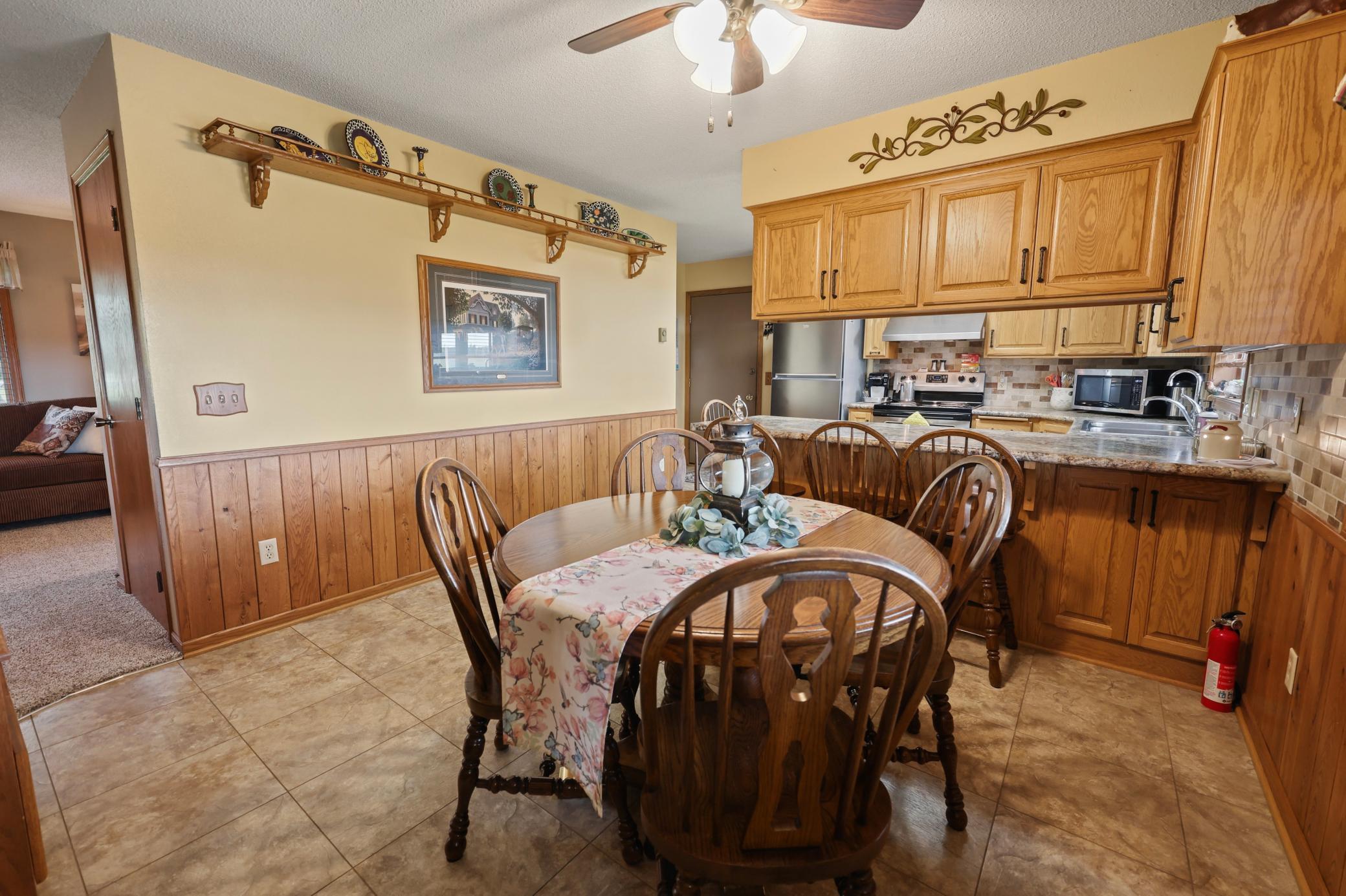 25756 Us Highway 169 Property Photo 16