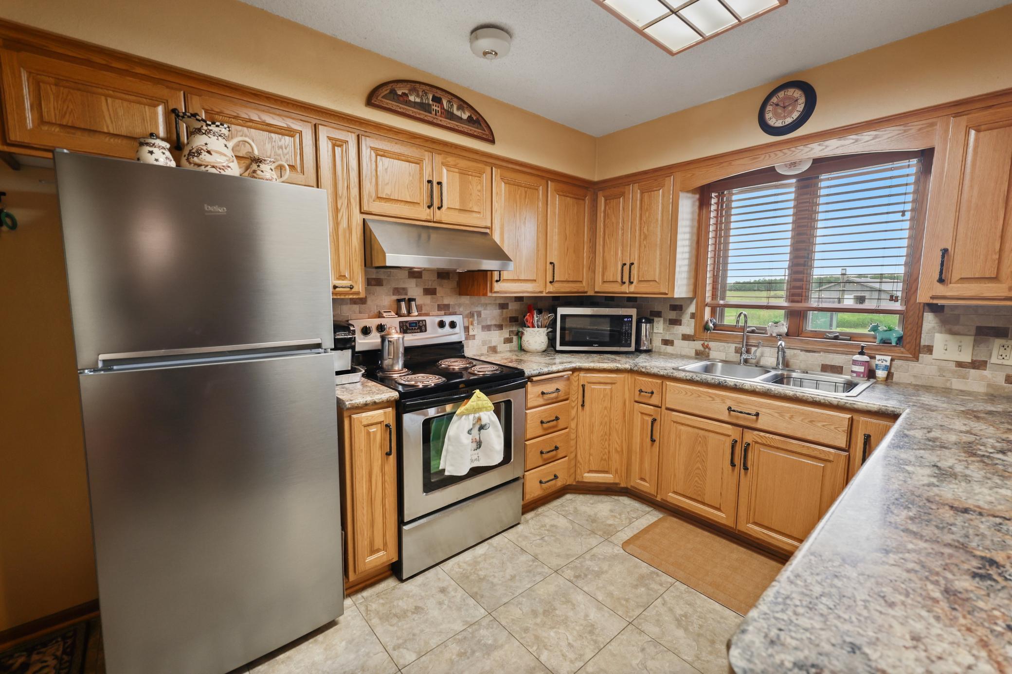 25756 Us Highway 169 Property Photo 20