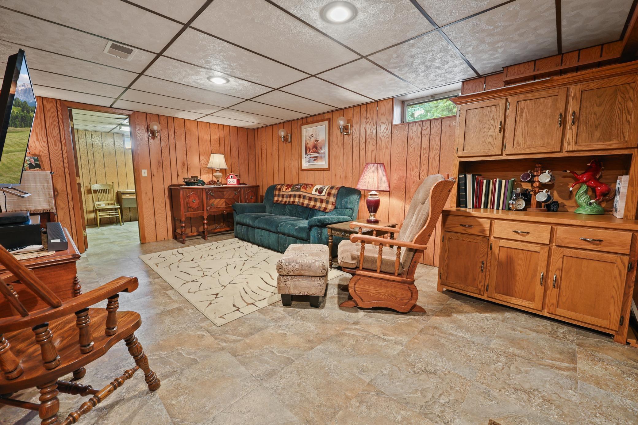 25756 Us Highway 169 Property Photo 22