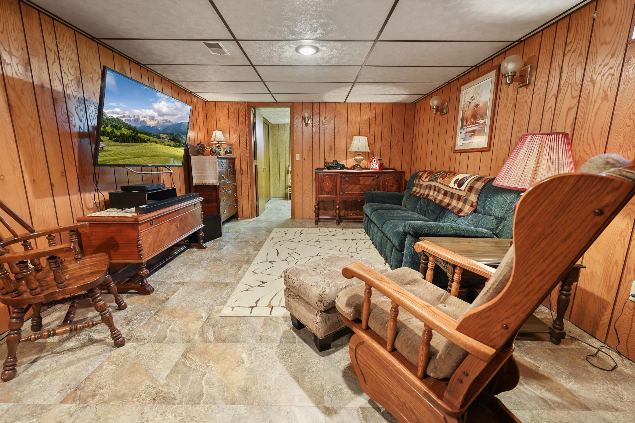 25756 Us Highway 169 Property Photo 23