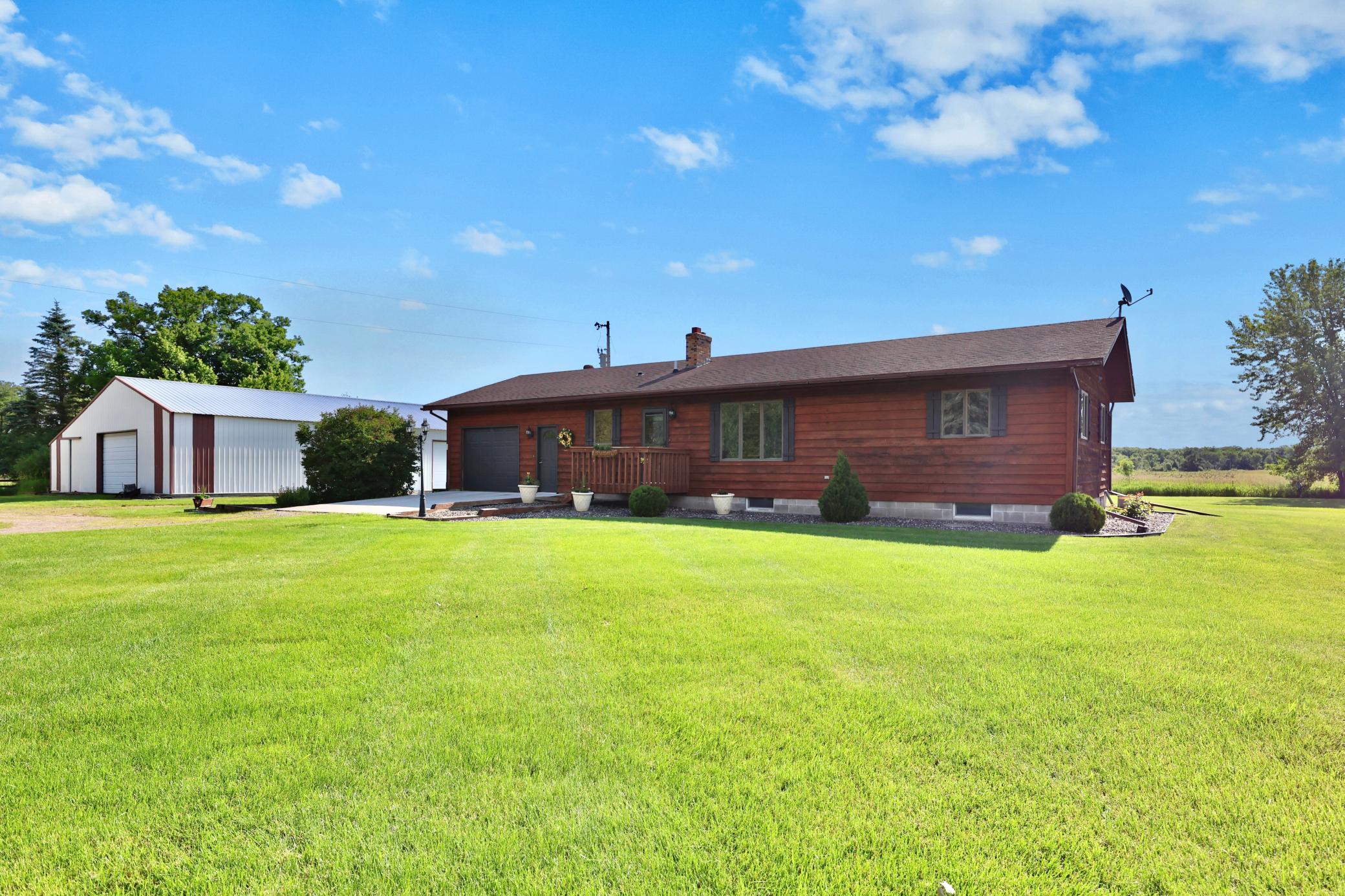 25756 Us Highway 169 Property Photo 32