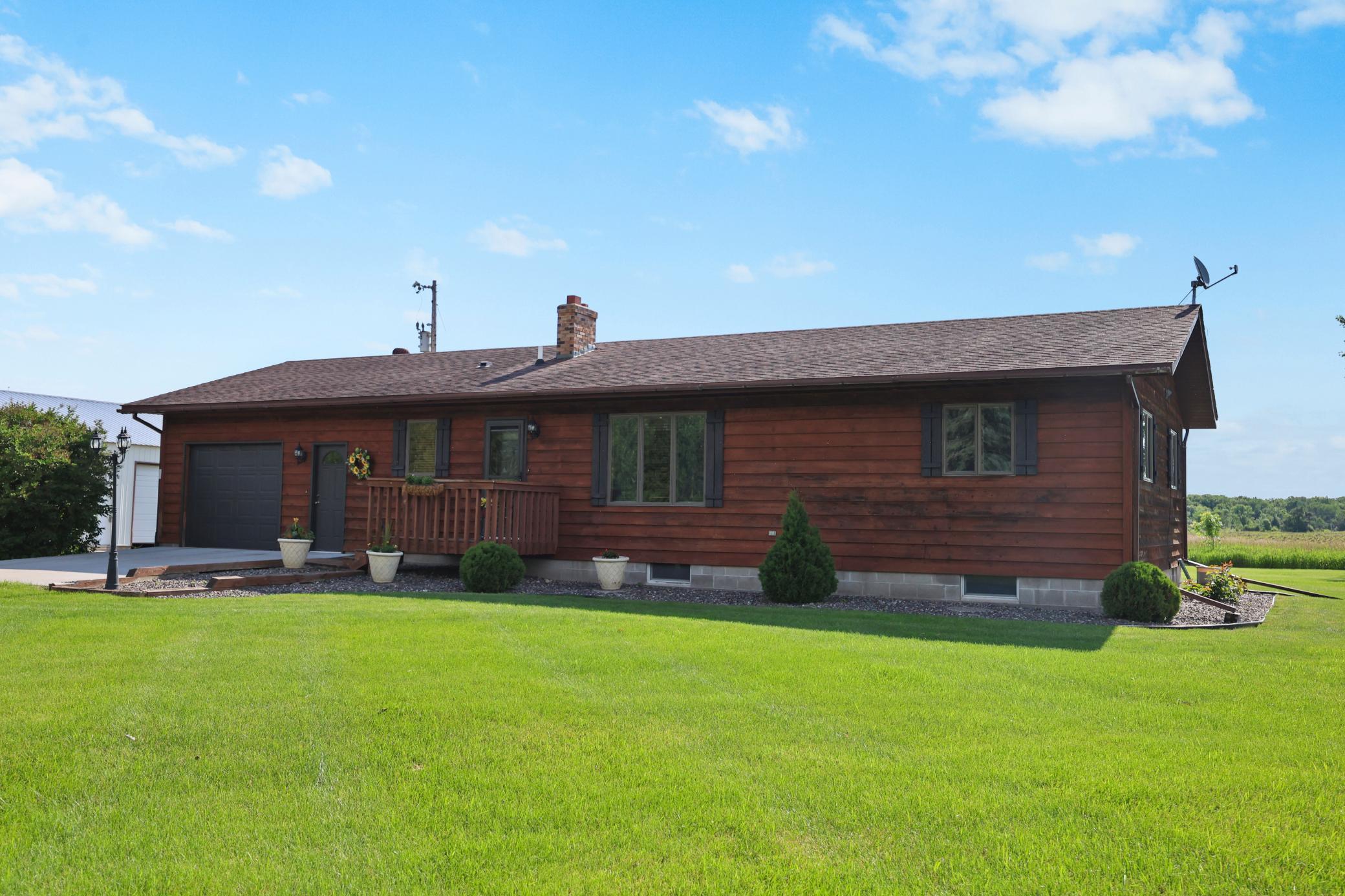 25756 Us Highway 169 Property Photo 33