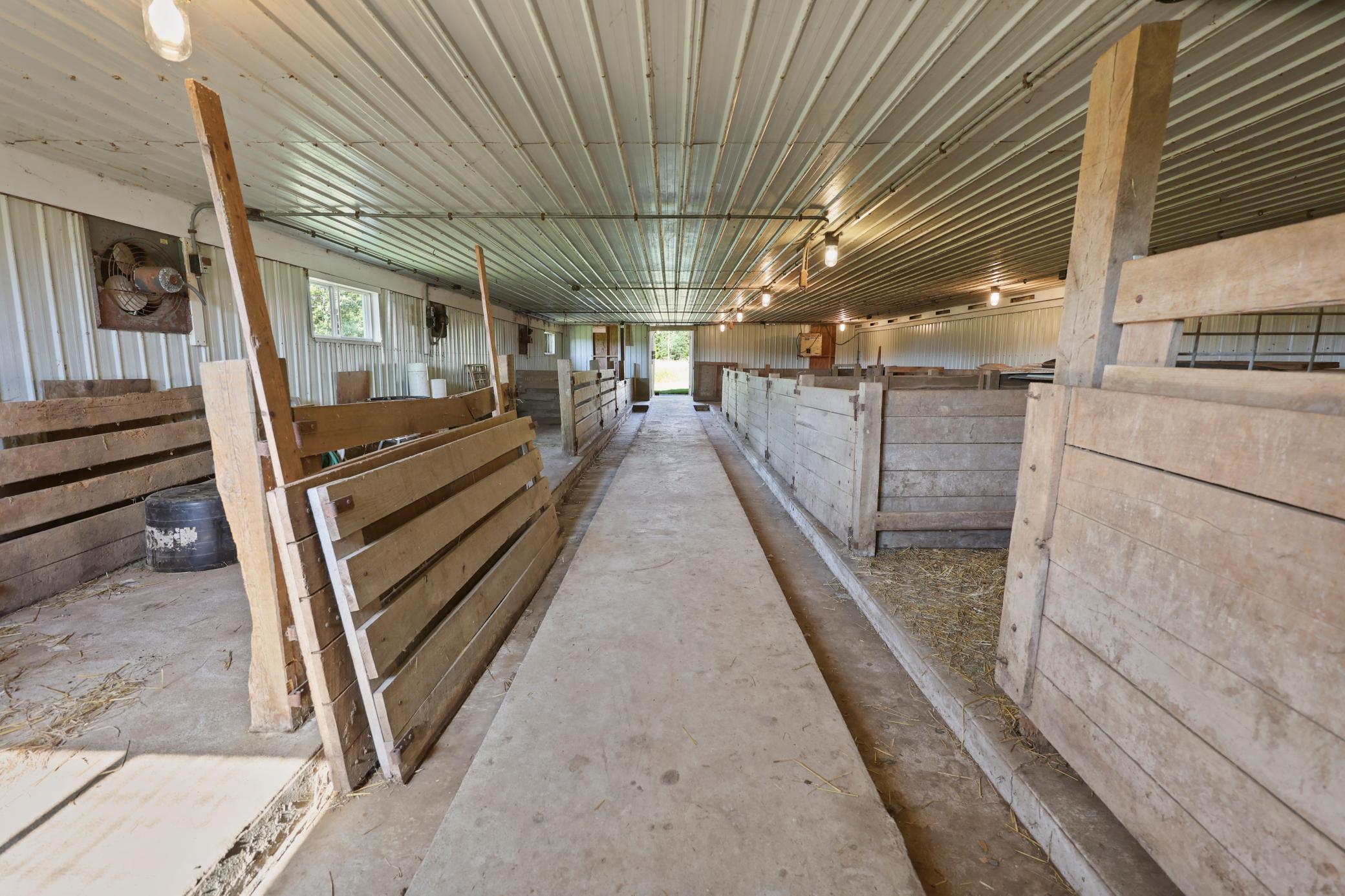 25756 Us Highway 169 Property Photo 47