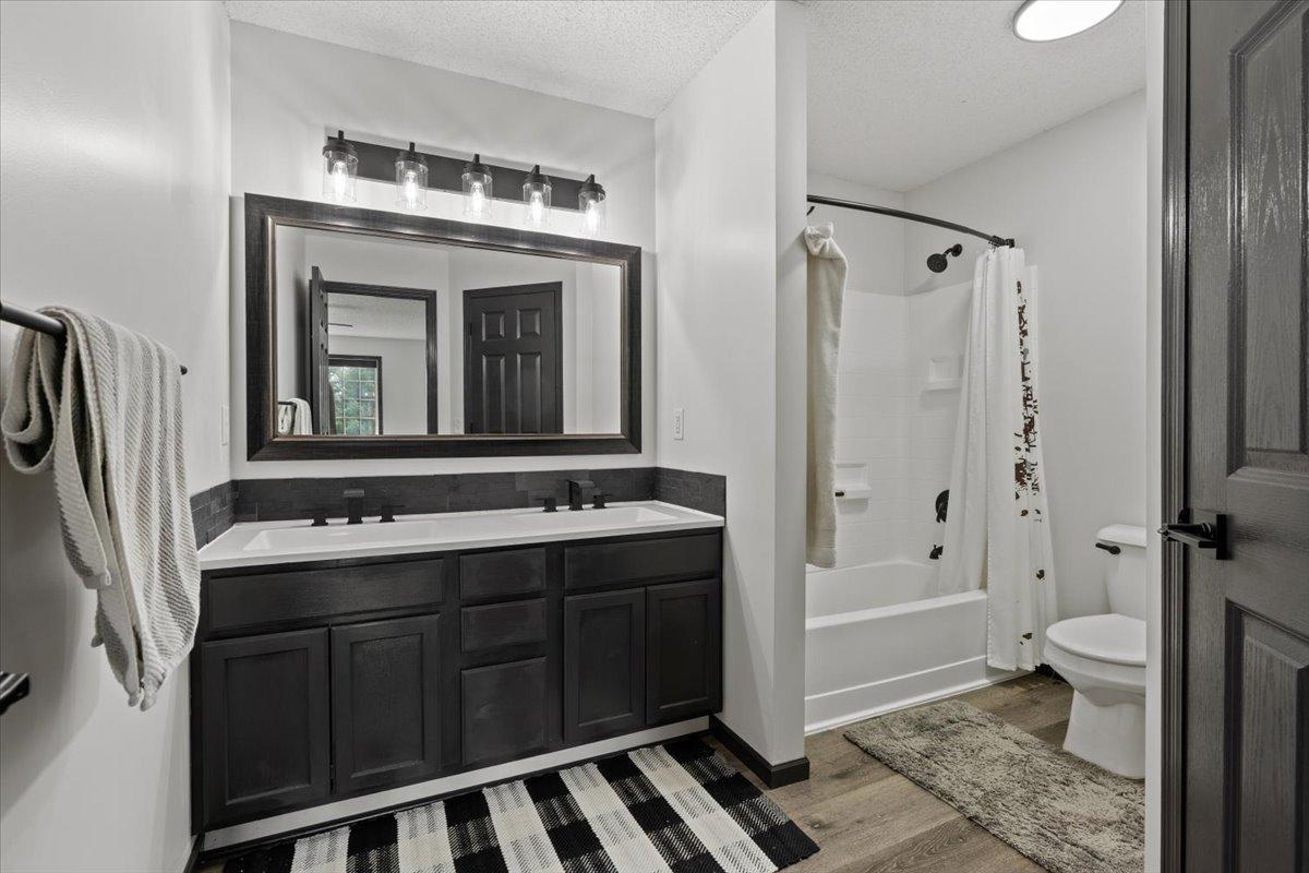 14175 Avalon Path 102 Property Photo 25
