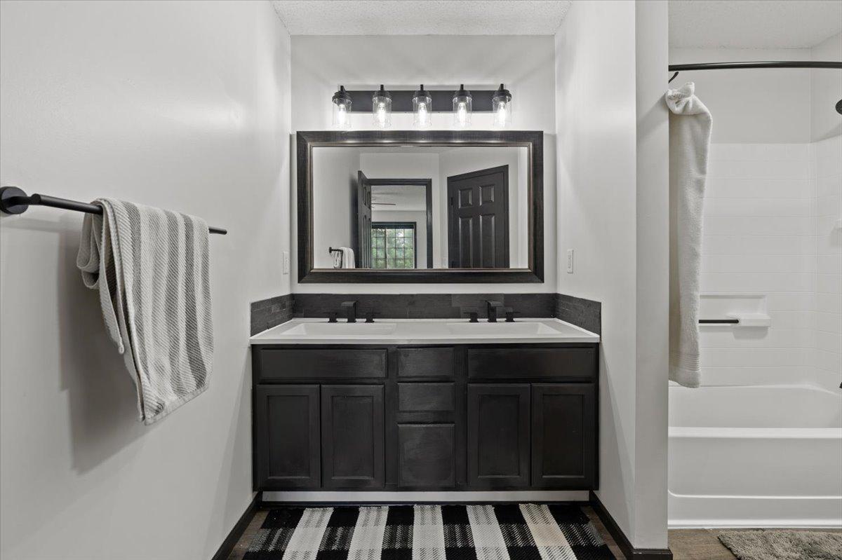 14175 Avalon Path 102 Property Photo 26