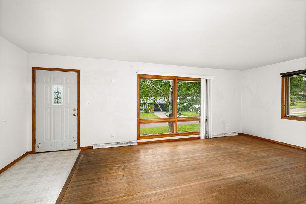 126 E Niagara Street Property Photo 3