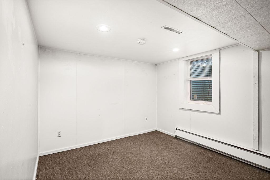 126 E Niagara Street Property Photo 19