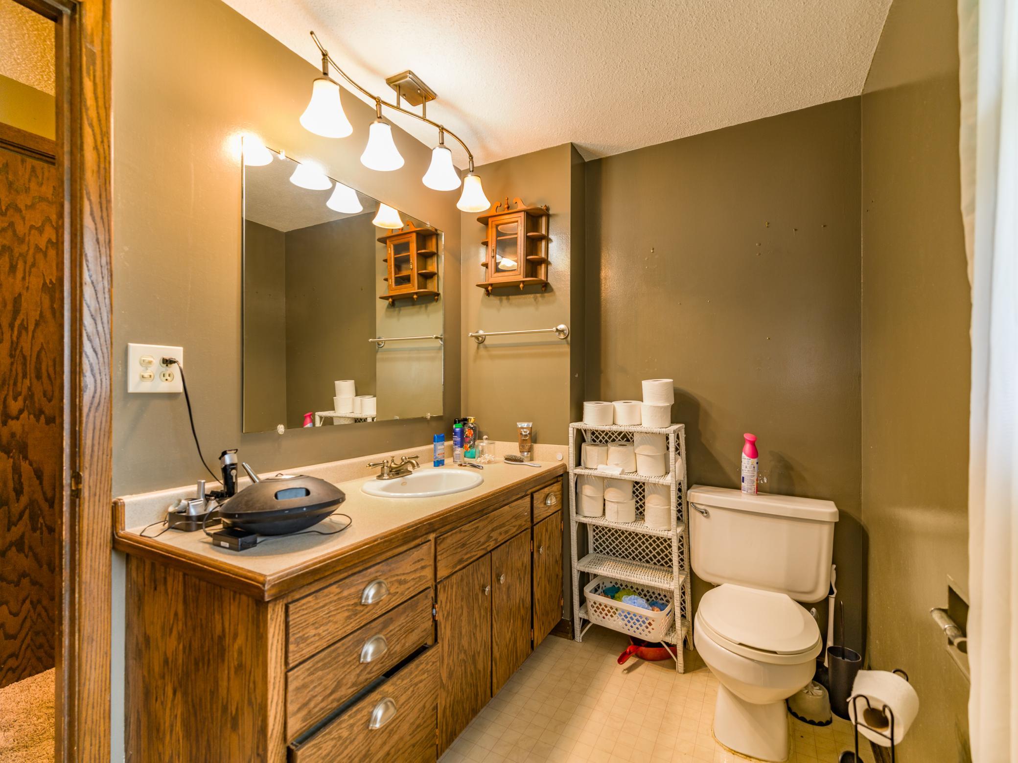 1402 Southview Lane Property Photo 18