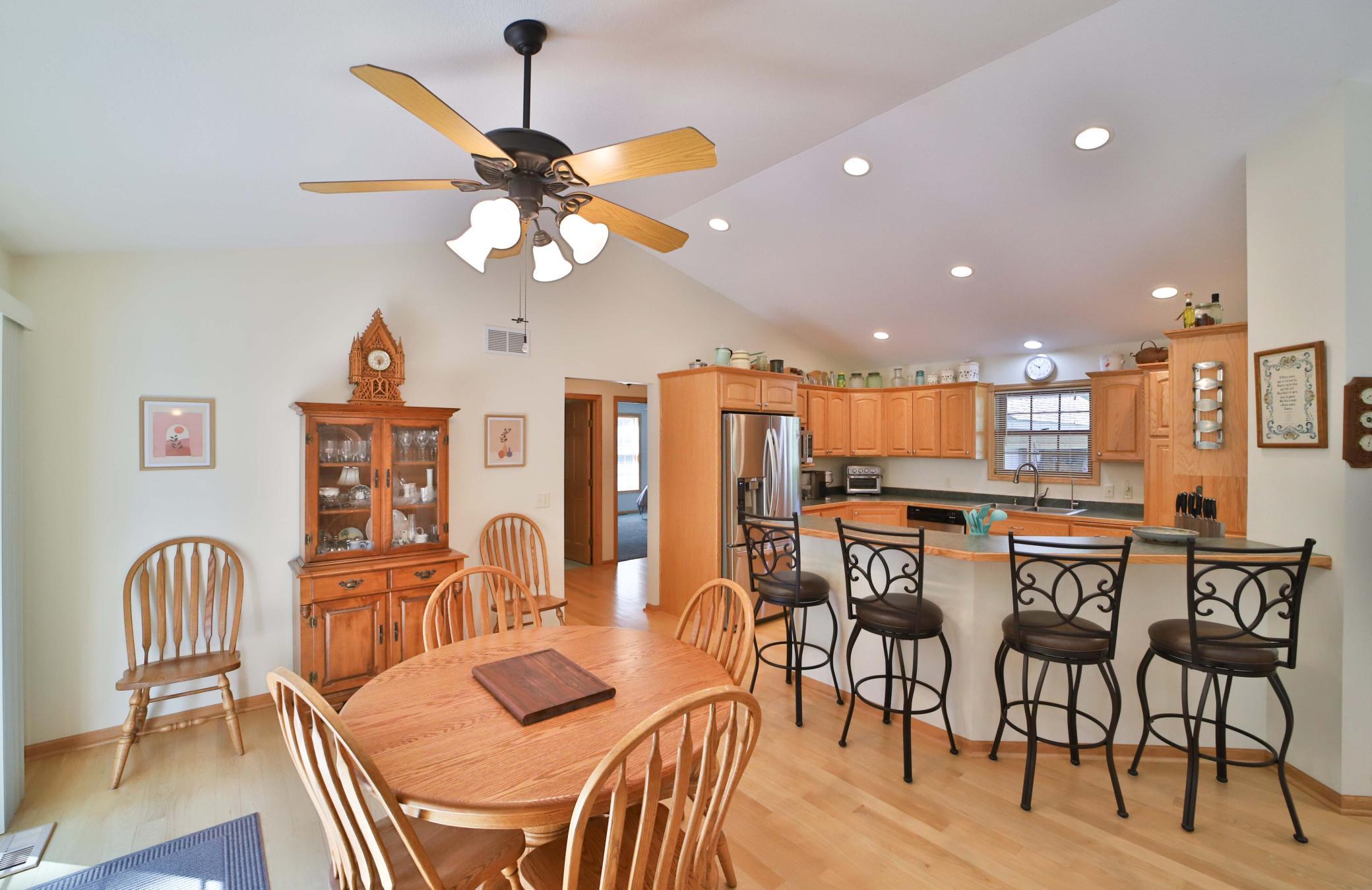 8553 Waseya Woods Drive Property Photo 9