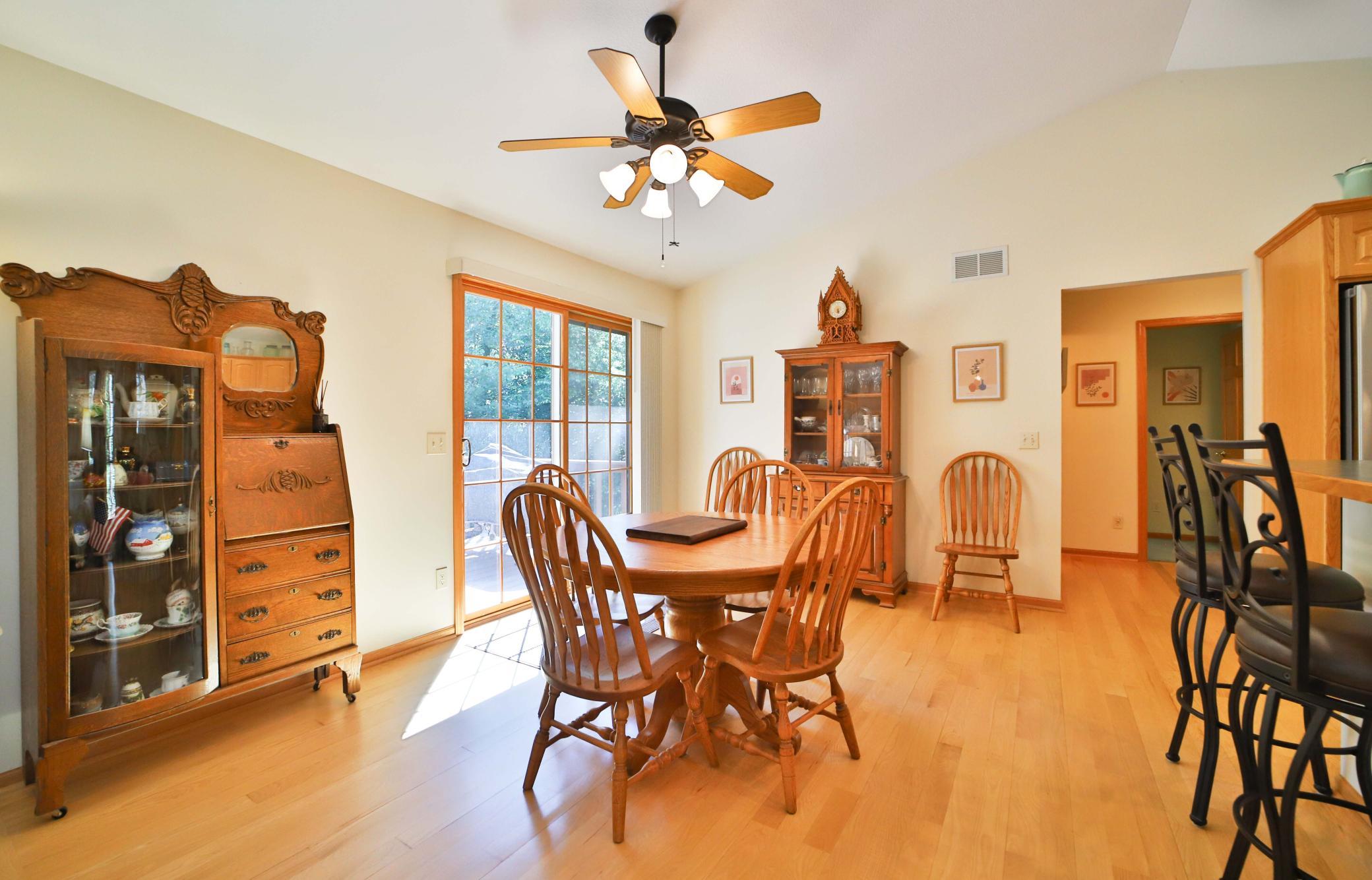 8553 Waseya Woods Drive Property Photo 10
