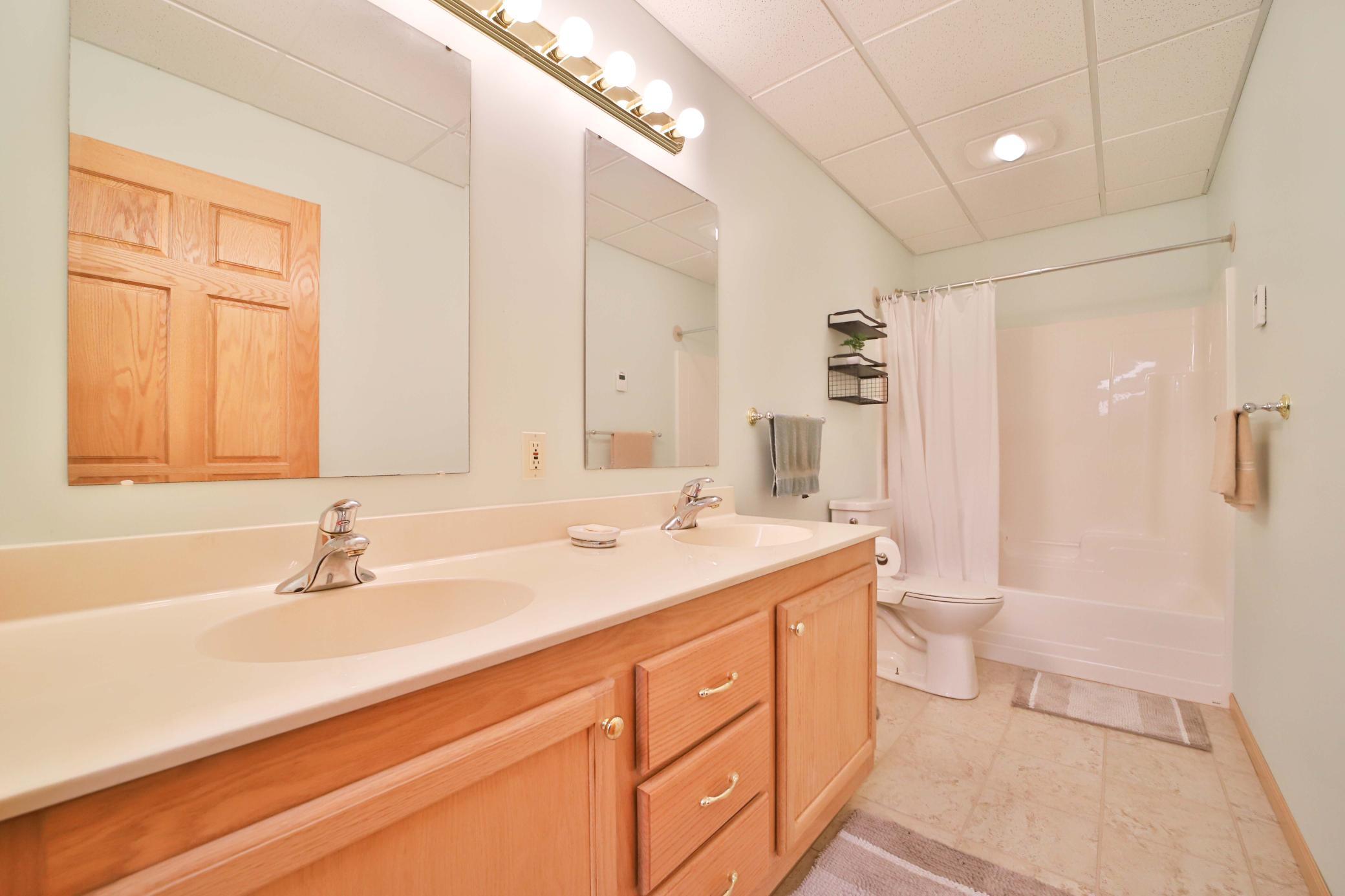 8553 Waseya Woods Drive Property Photo 42