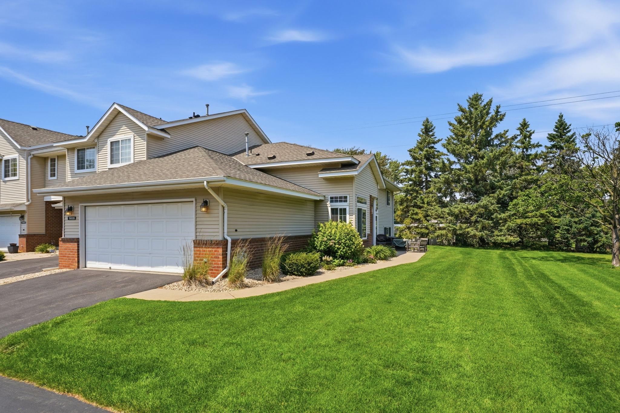 15035 December Way Property Photo 2
