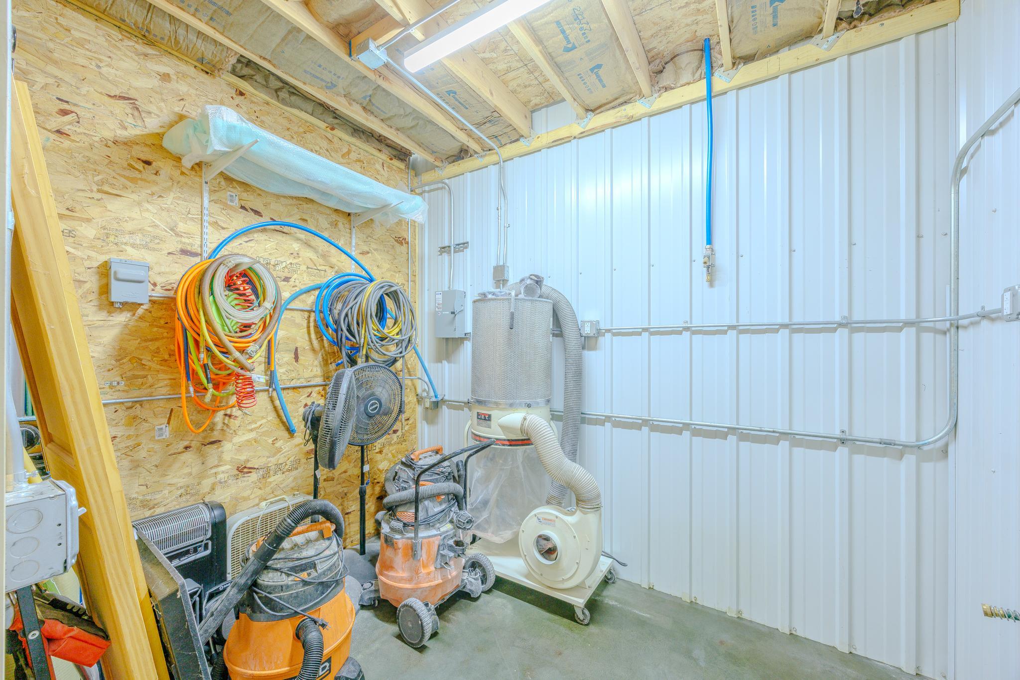 1364 Industrial Park Drive Property Photo 13