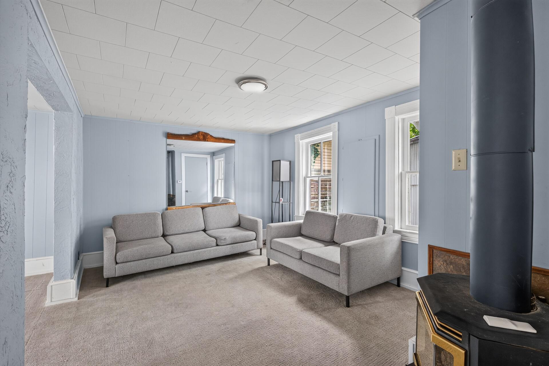 105 Paul Avenue N Property Photo 10
