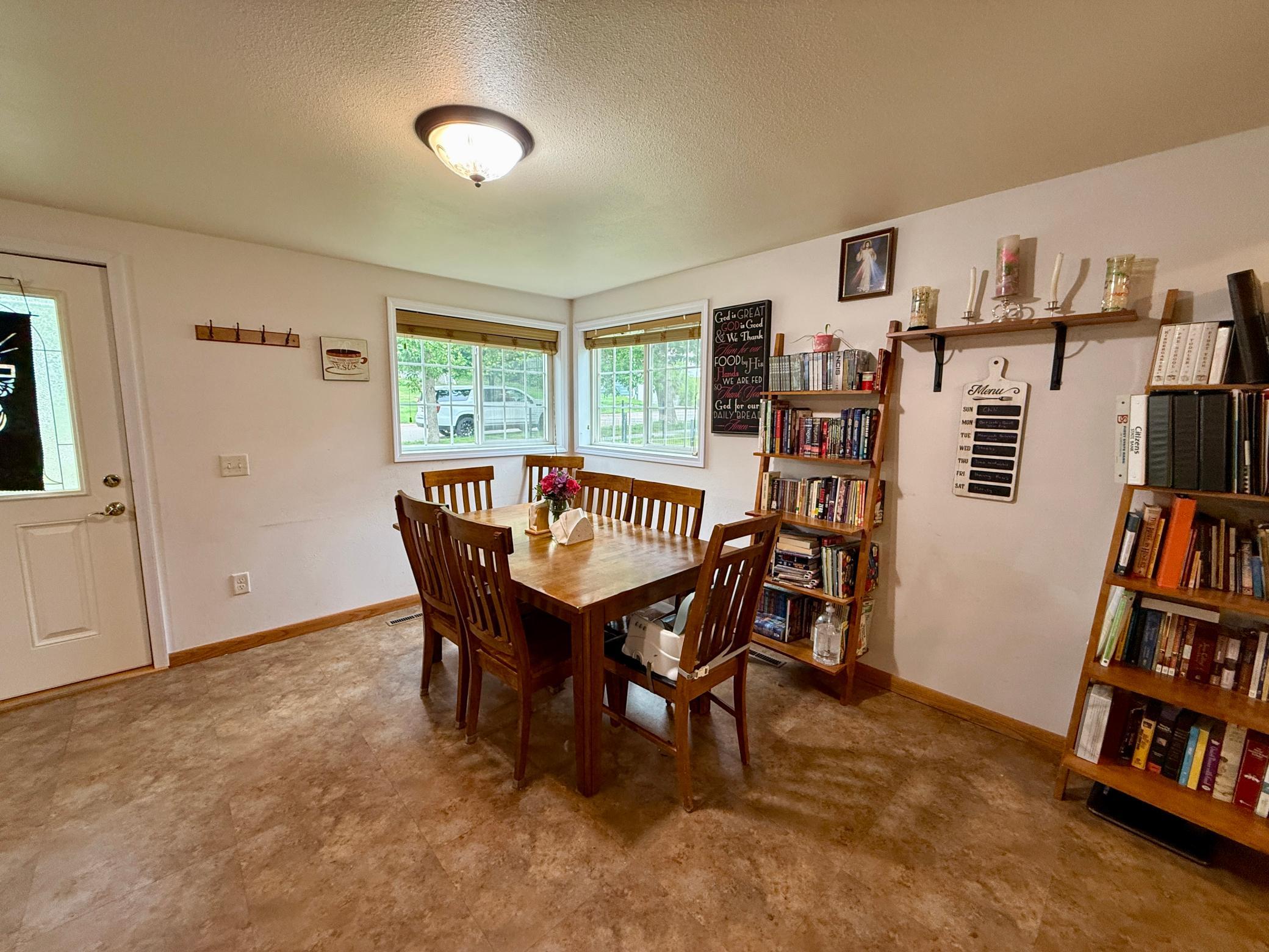 744 5th Avenue Nw Property Photo 5