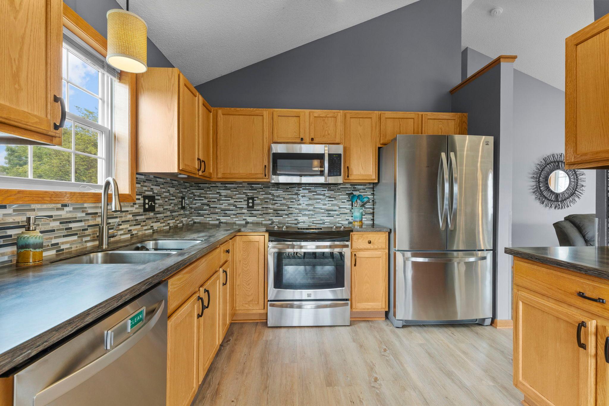 7527 Hampton Lane Property Photo 7