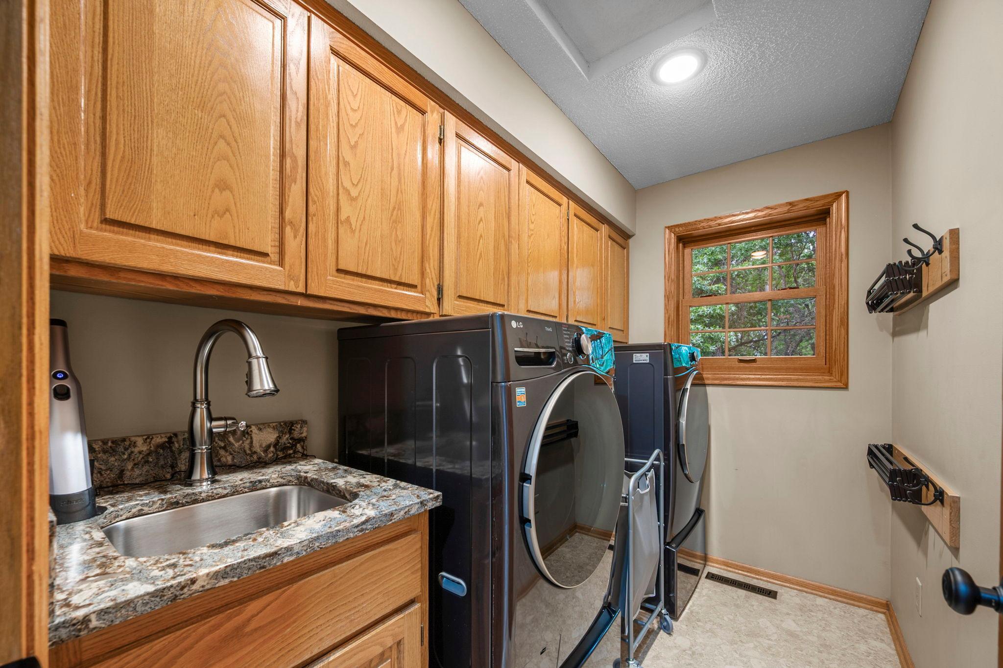 12500 Dorchester Trail Property Photo 25