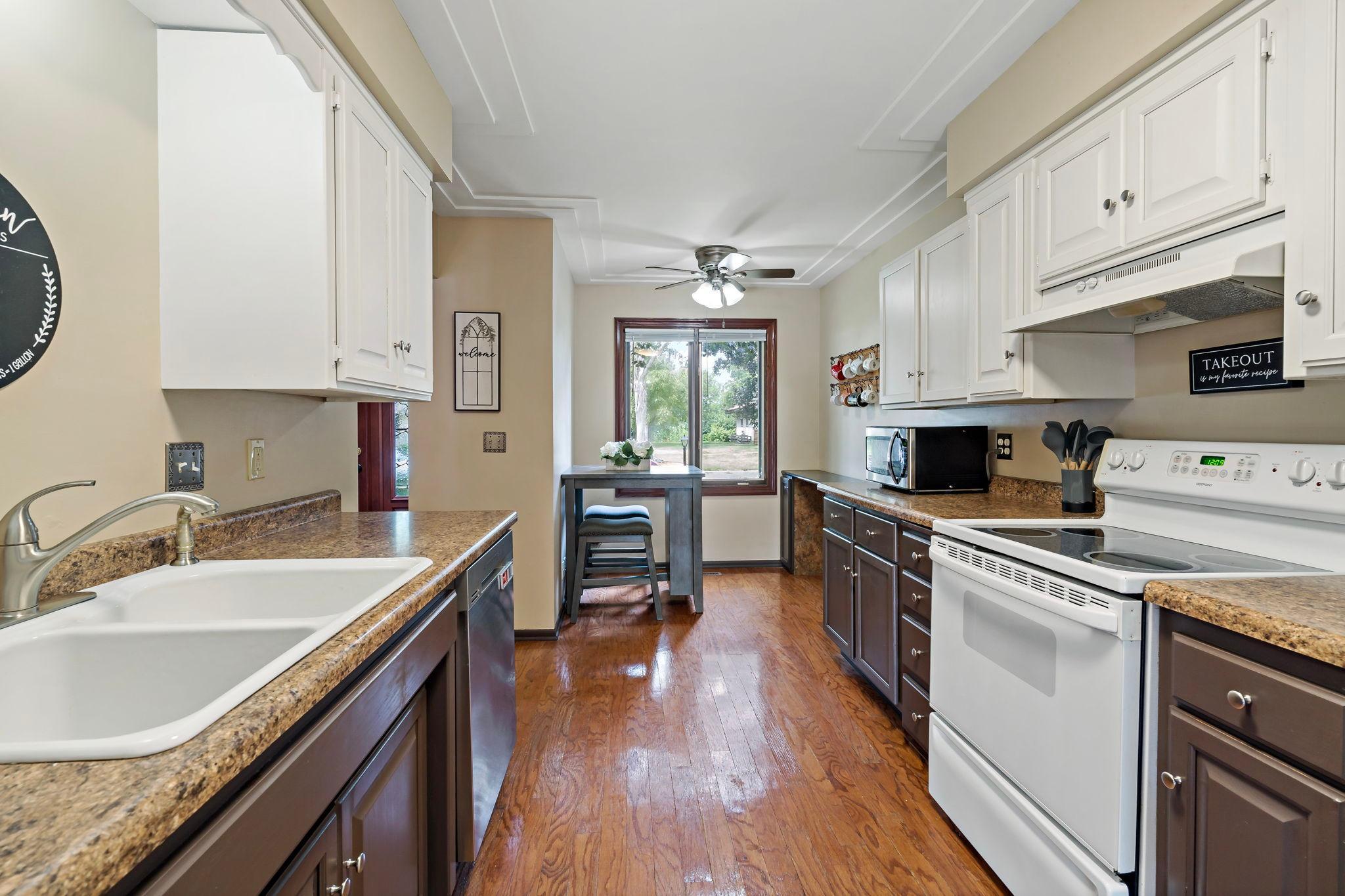 2004 Arkwright Street Property Photo 18