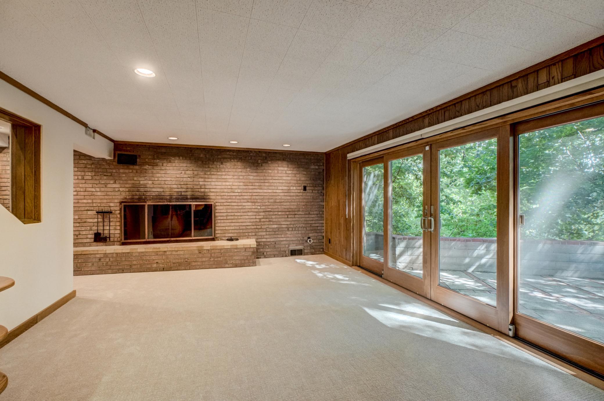 690 Linwood Avenue Property Photo 21