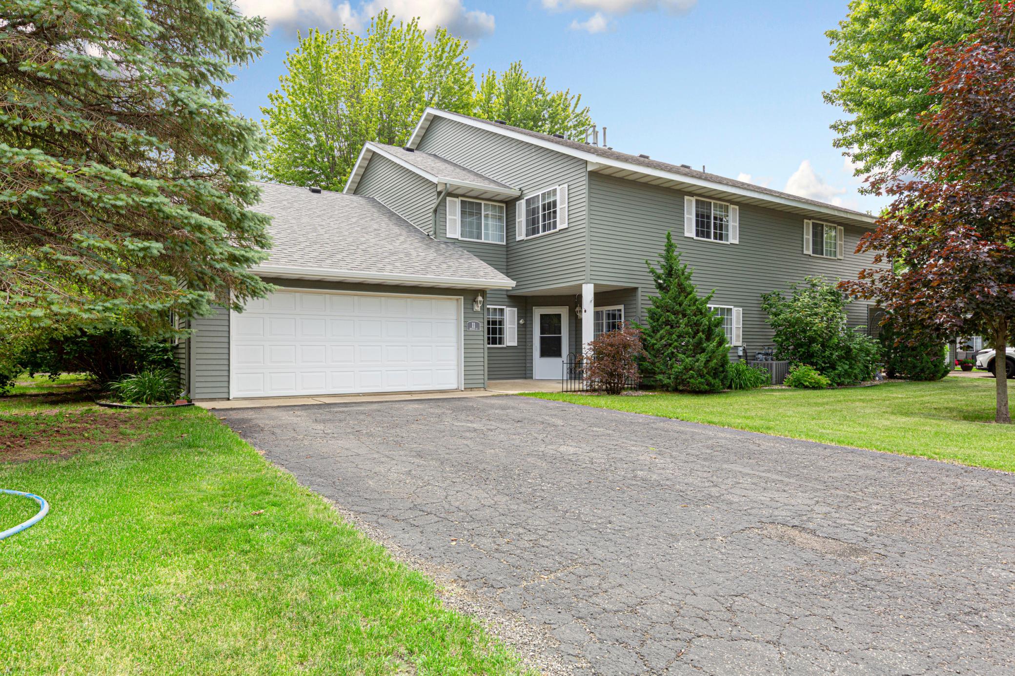 11 Restless Court Property Photo 1