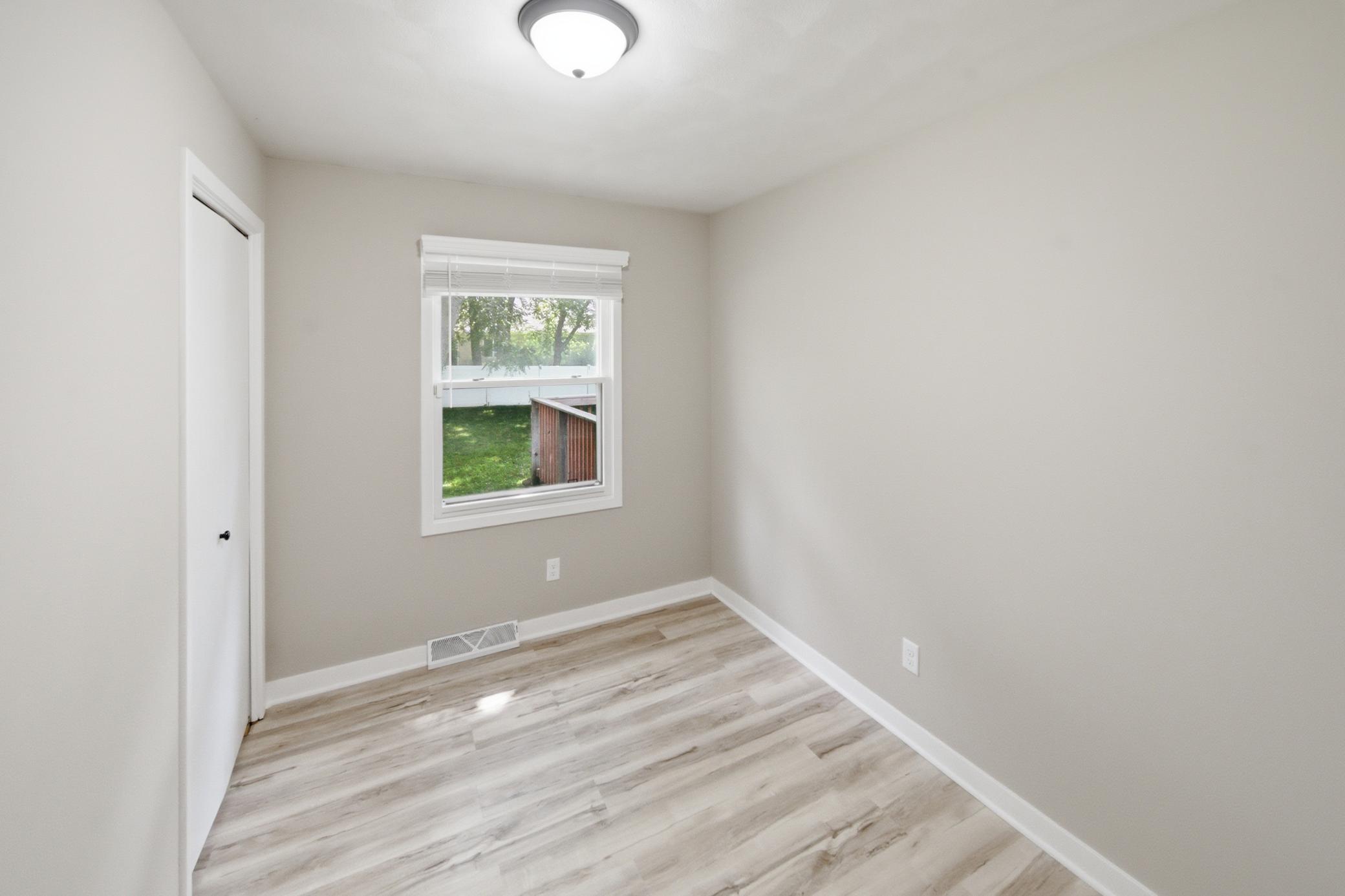 411 11th Avenue Se Property Photo 16