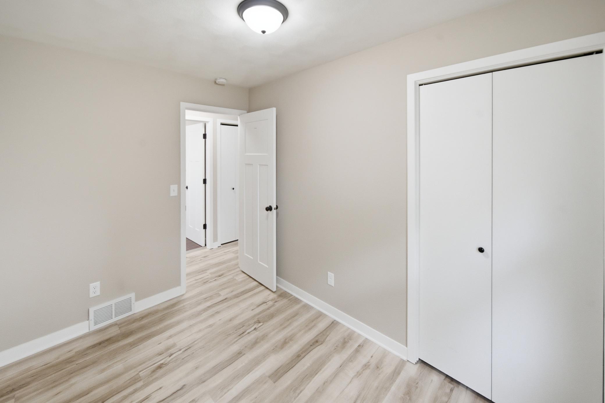 411 11th Avenue Se Property Photo 17