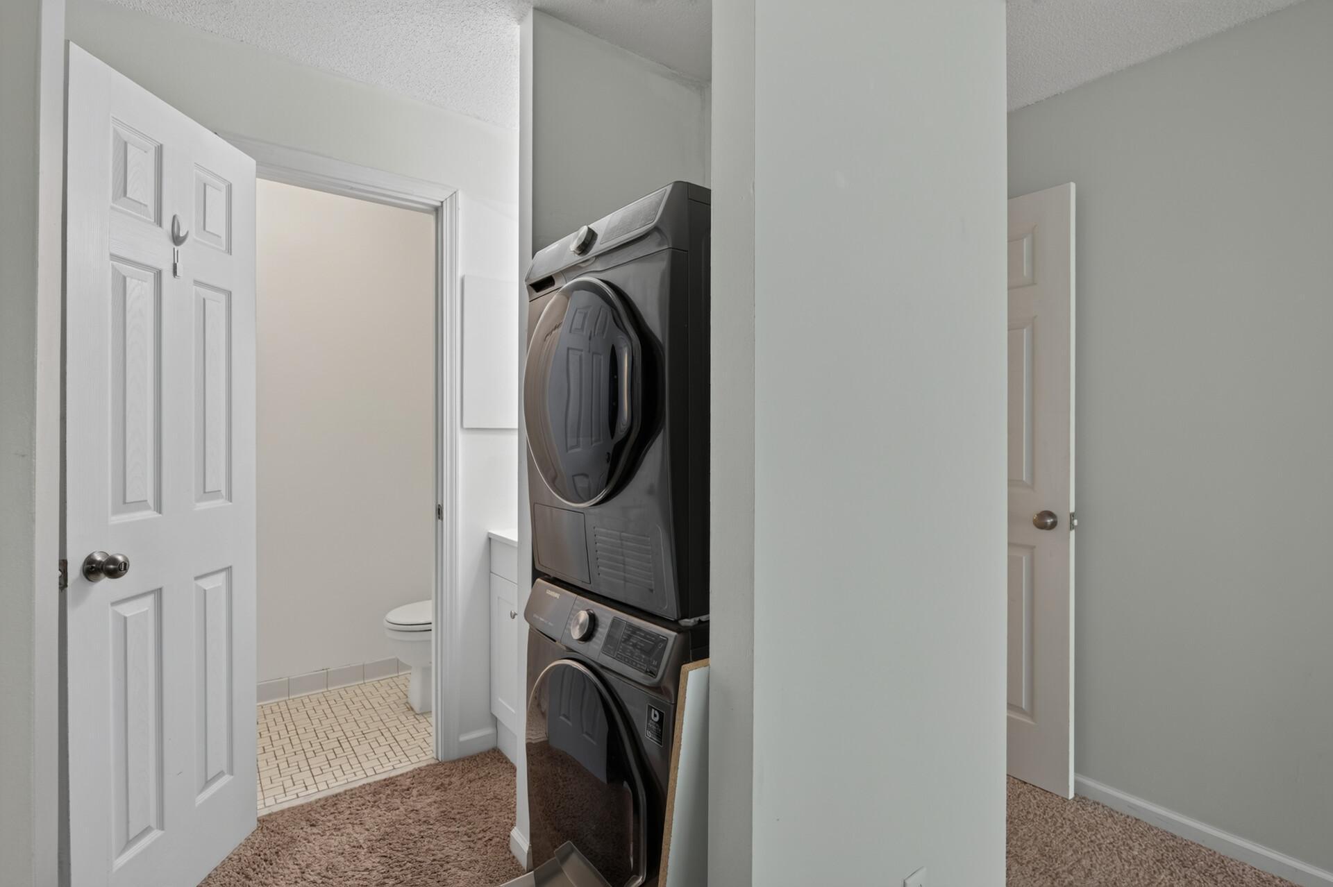 132 Demont Avenue E 232 Property Photo 10