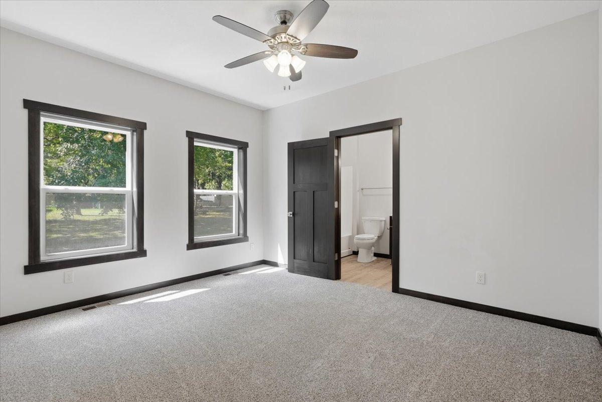 537 N Pearl Street Property Photo 17