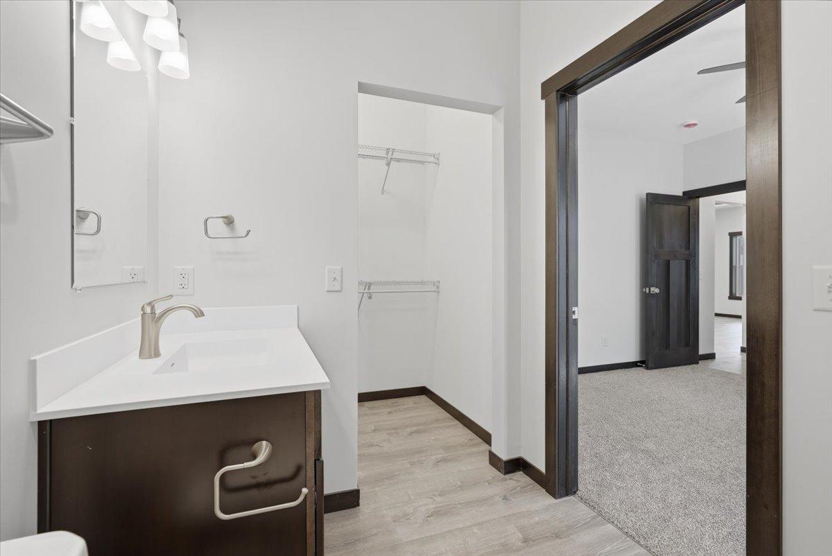 537 N Pearl Street Property Photo 21