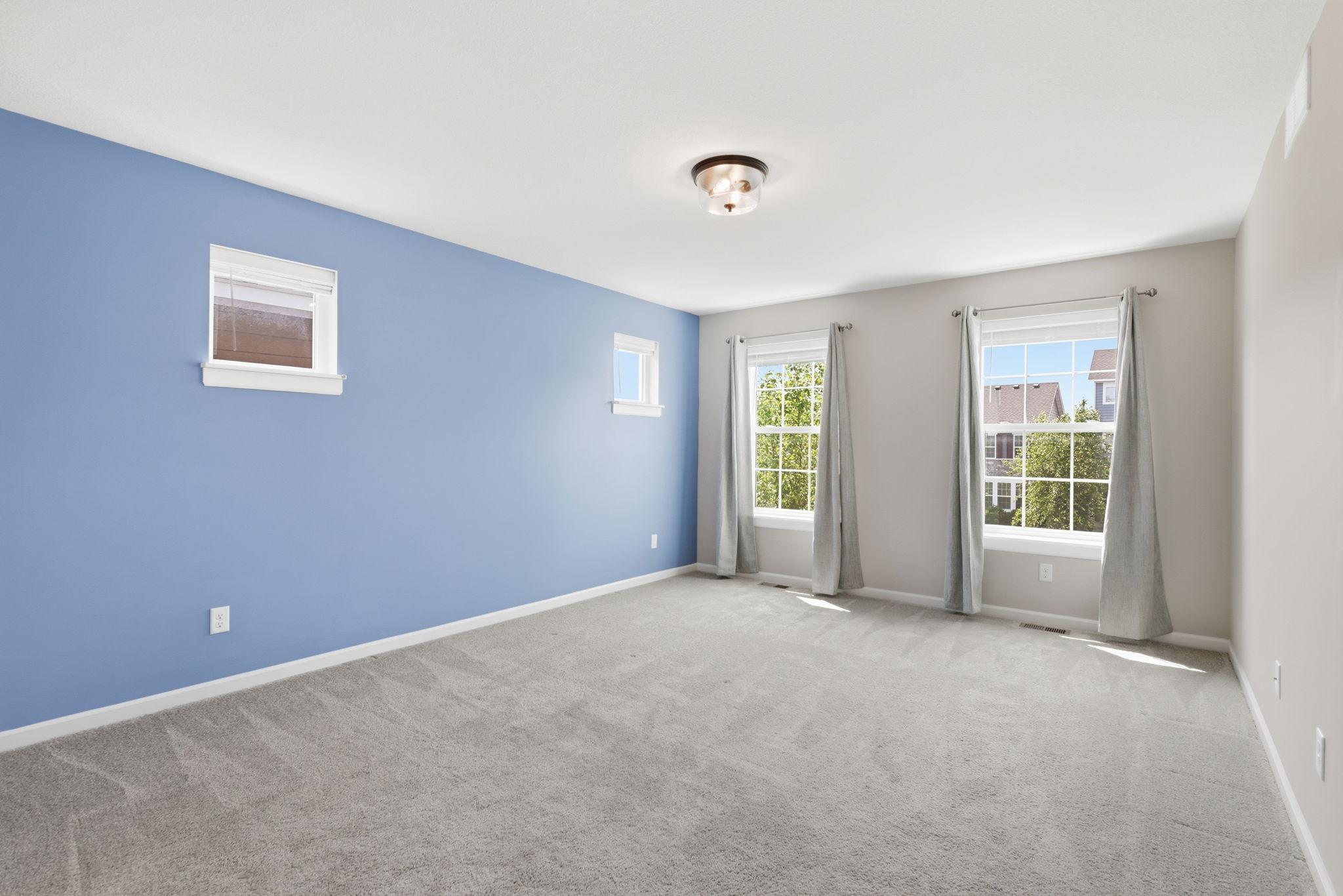 304 Rum River Way Property Photo 8