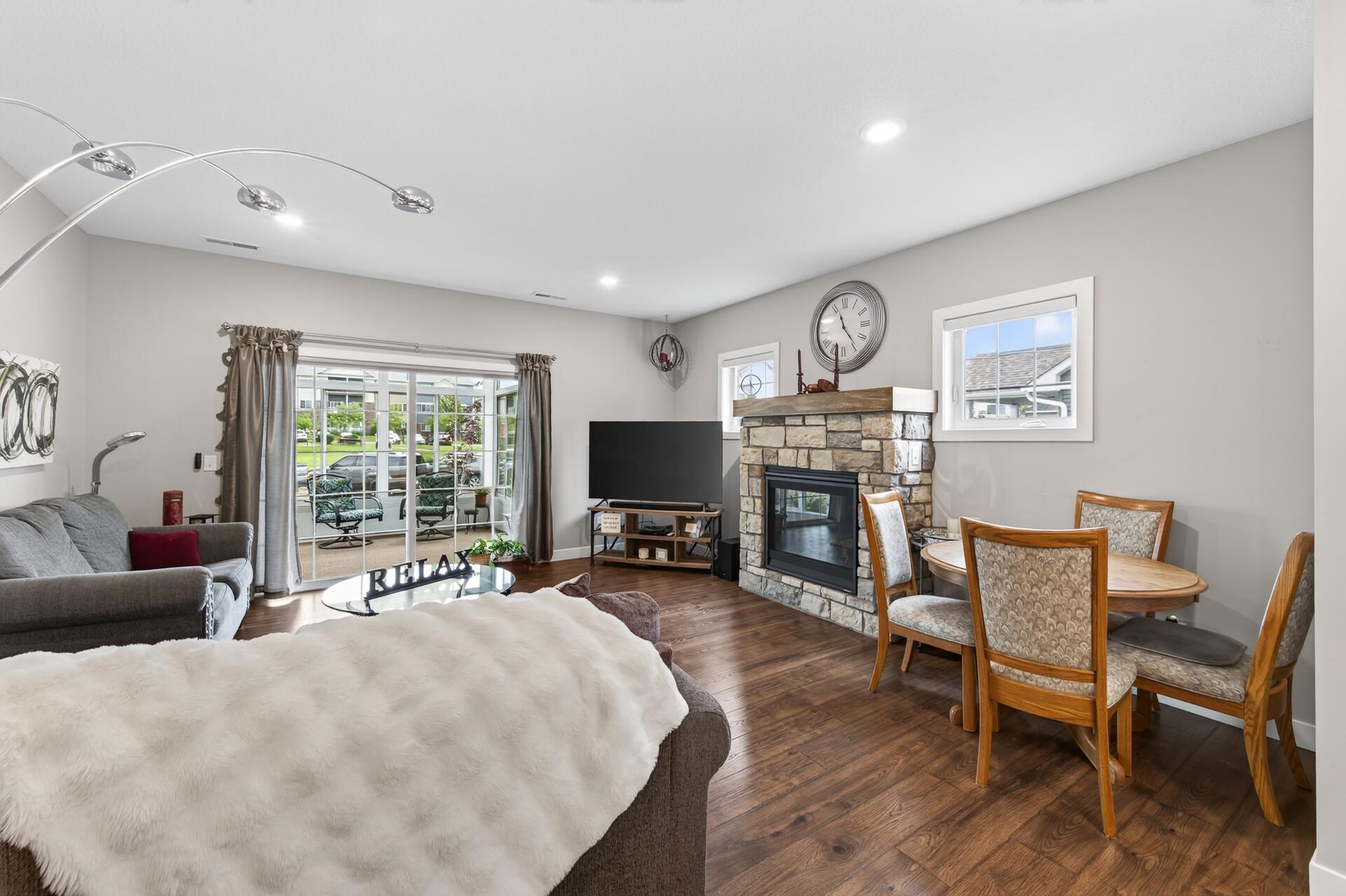 22308 Lilac Way Property Photo 11