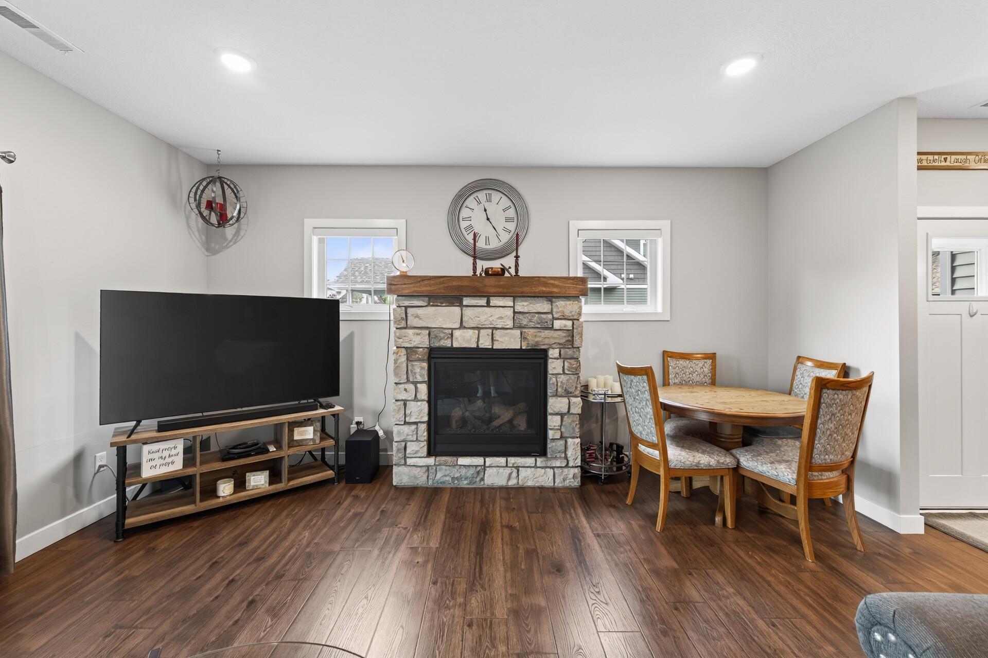 22308 Lilac Way Property Photo 12