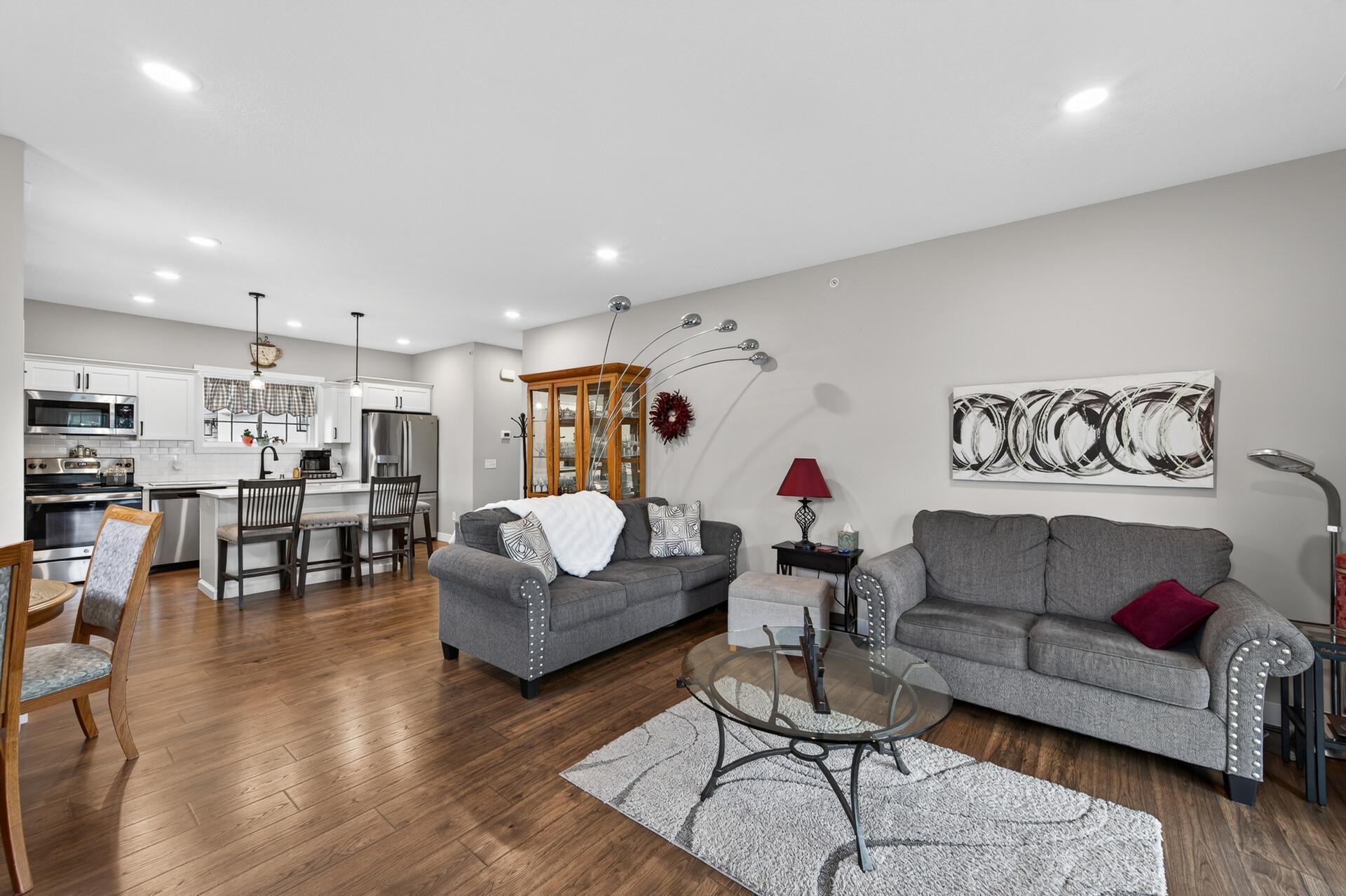 22308 Lilac Way Property Photo 14