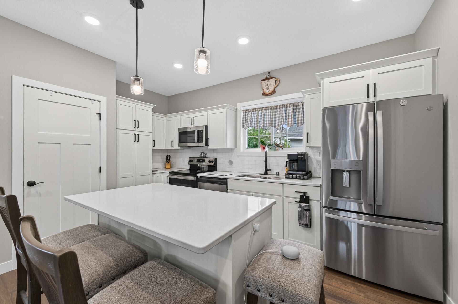 22308 Lilac Way Property Photo 16