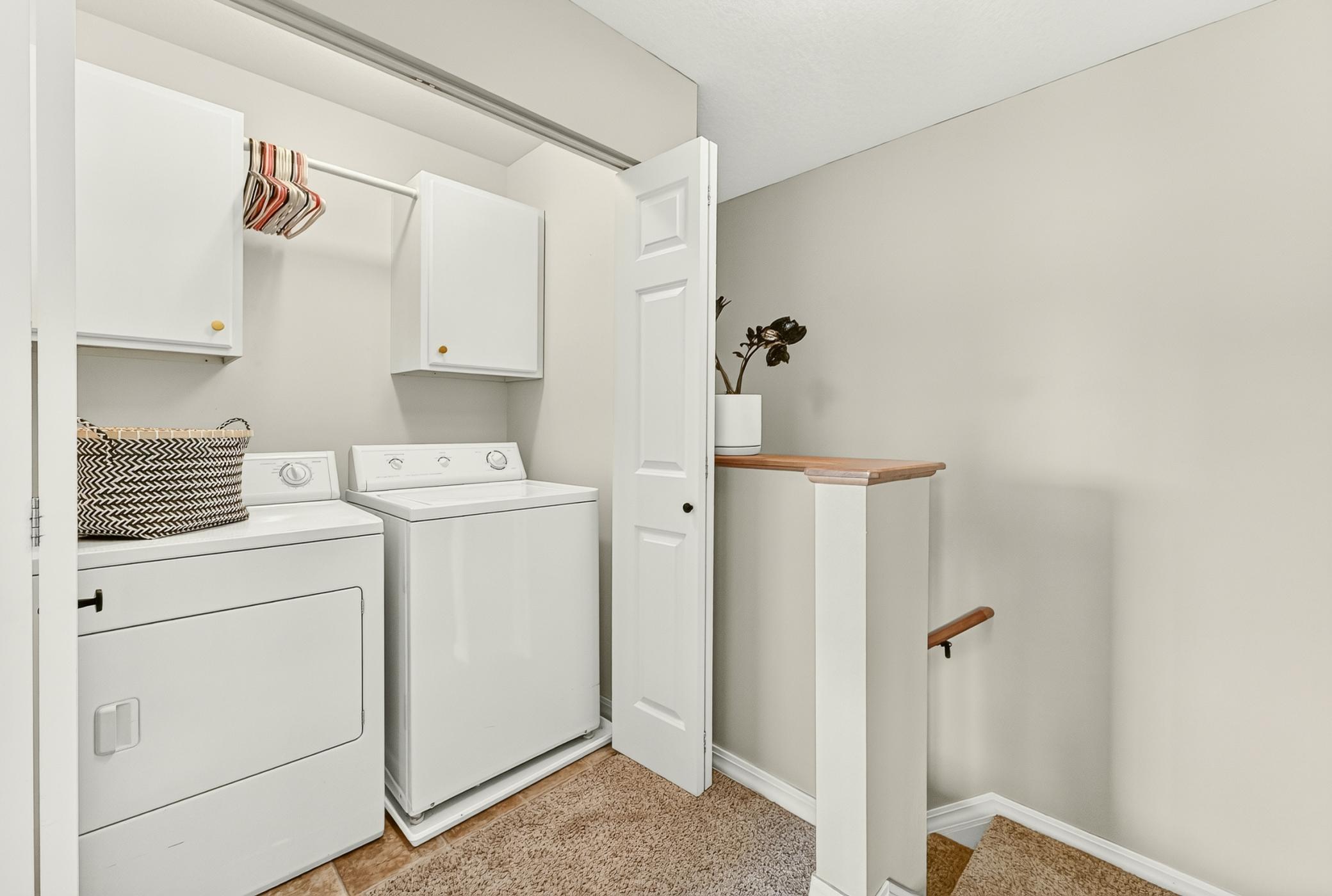 687 Shardlow Place Ne Property Photo 17