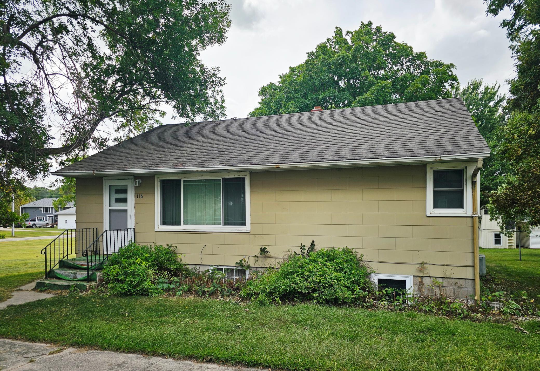 116 N 1st Street Property Photo 1