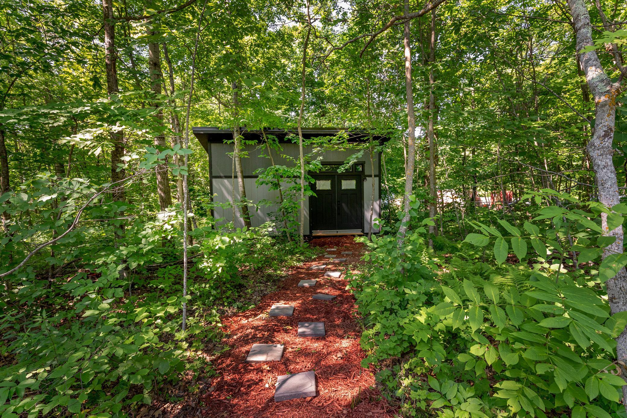 46619 Eagle Flight Property Photo 2