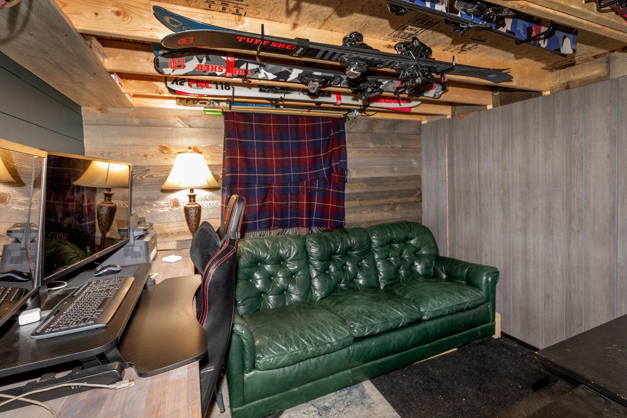 46619 Eagle Flight Property Photo 7