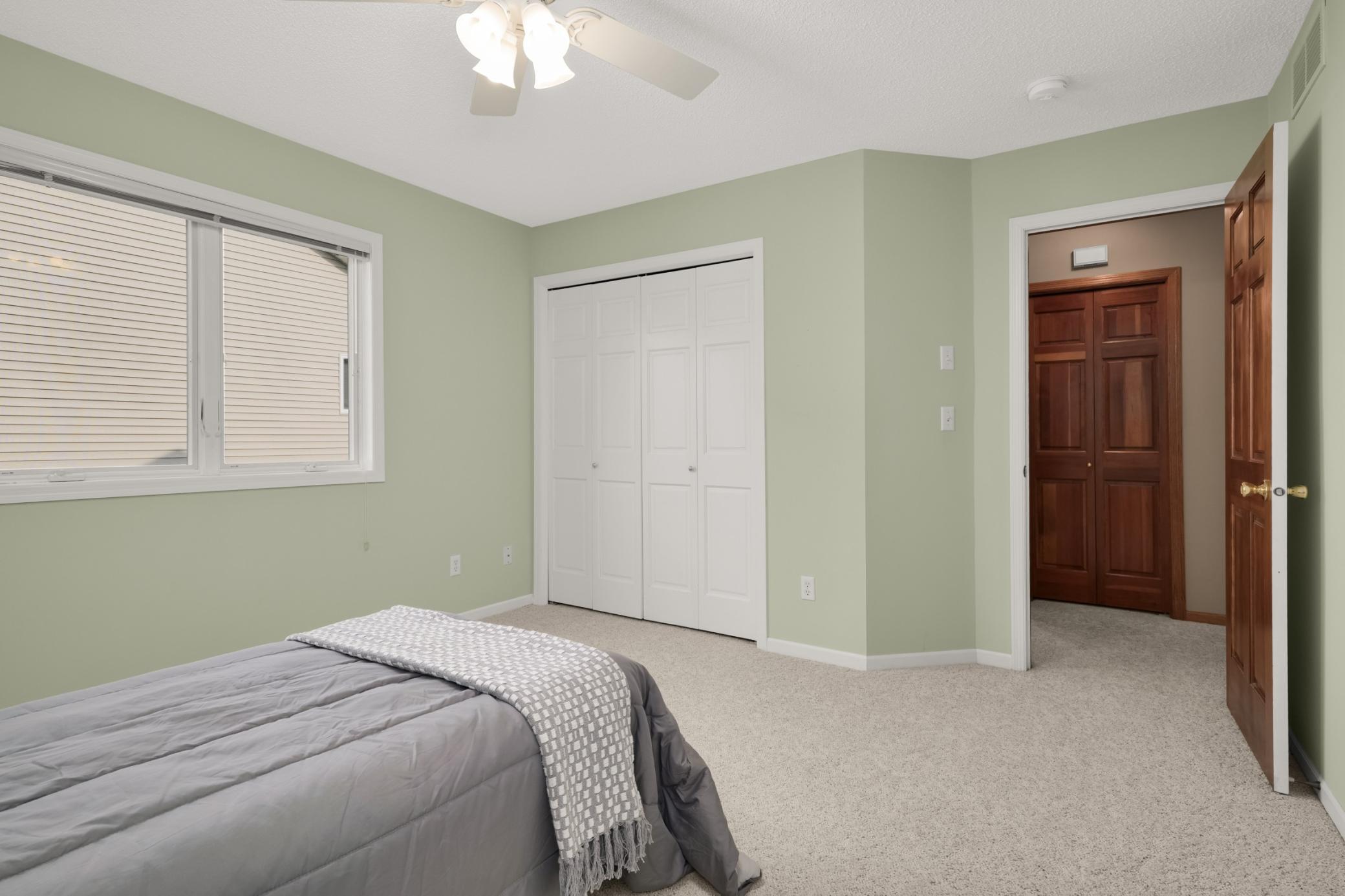 1473 General Sieben Drive Property Photo 24