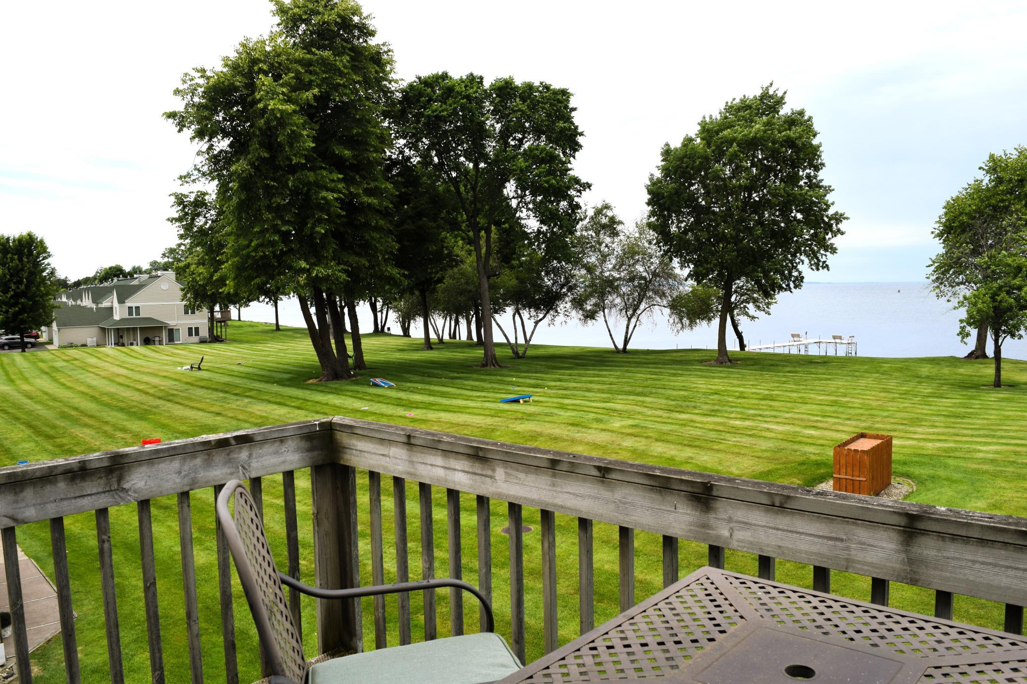 8038 Par Five Drive Property Photo 25