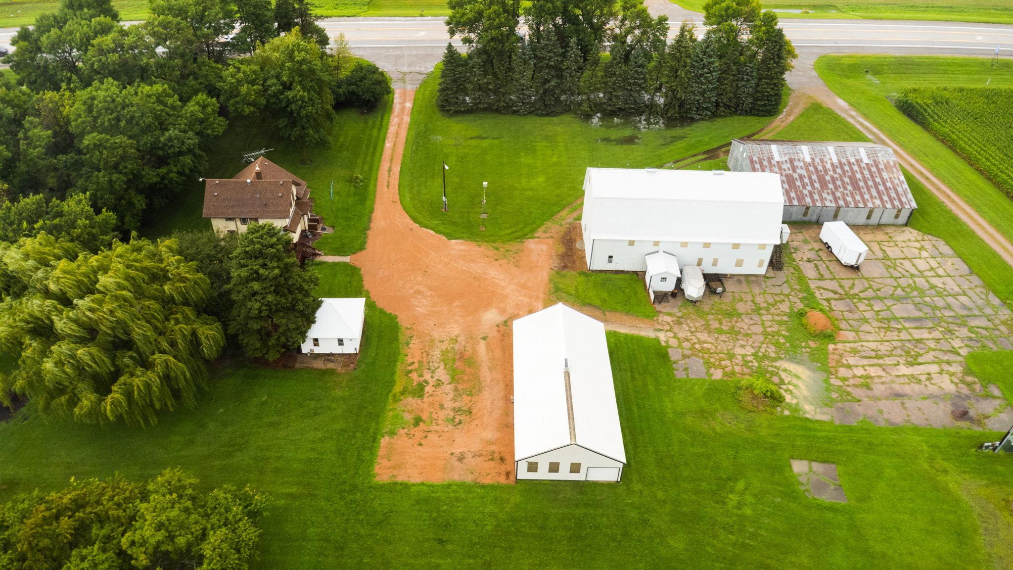 1250 Highway 7 E Property Photo 15