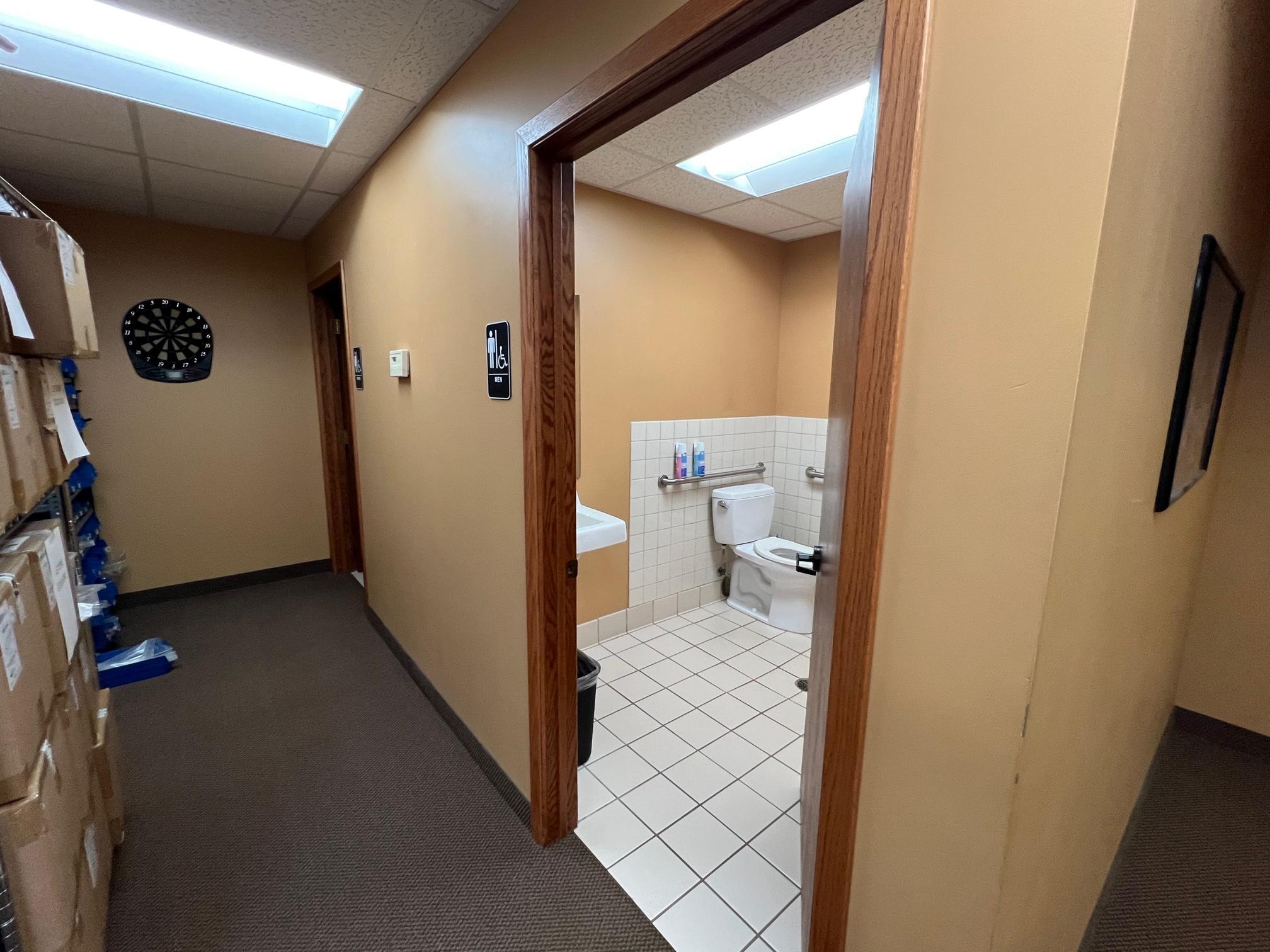 4976,4978 And 4980 Lincoln Drive Property Photo 13
