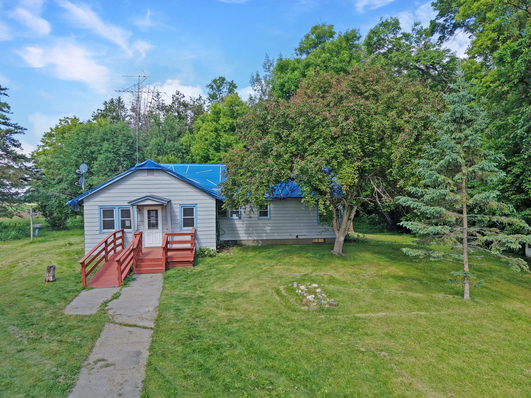 41427 390th Street Property Photo 1