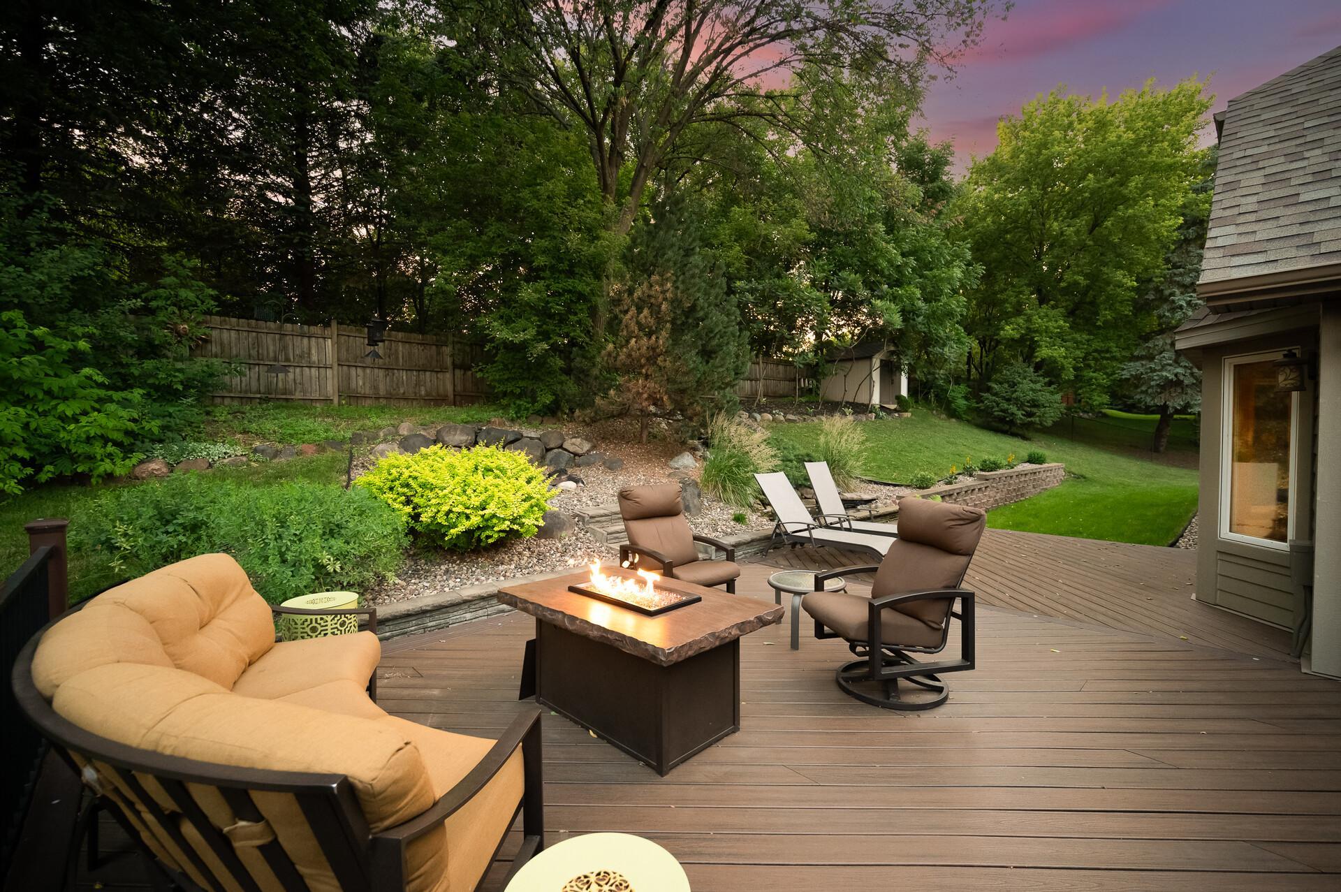 19625 Ireland Way Property Photo 4
