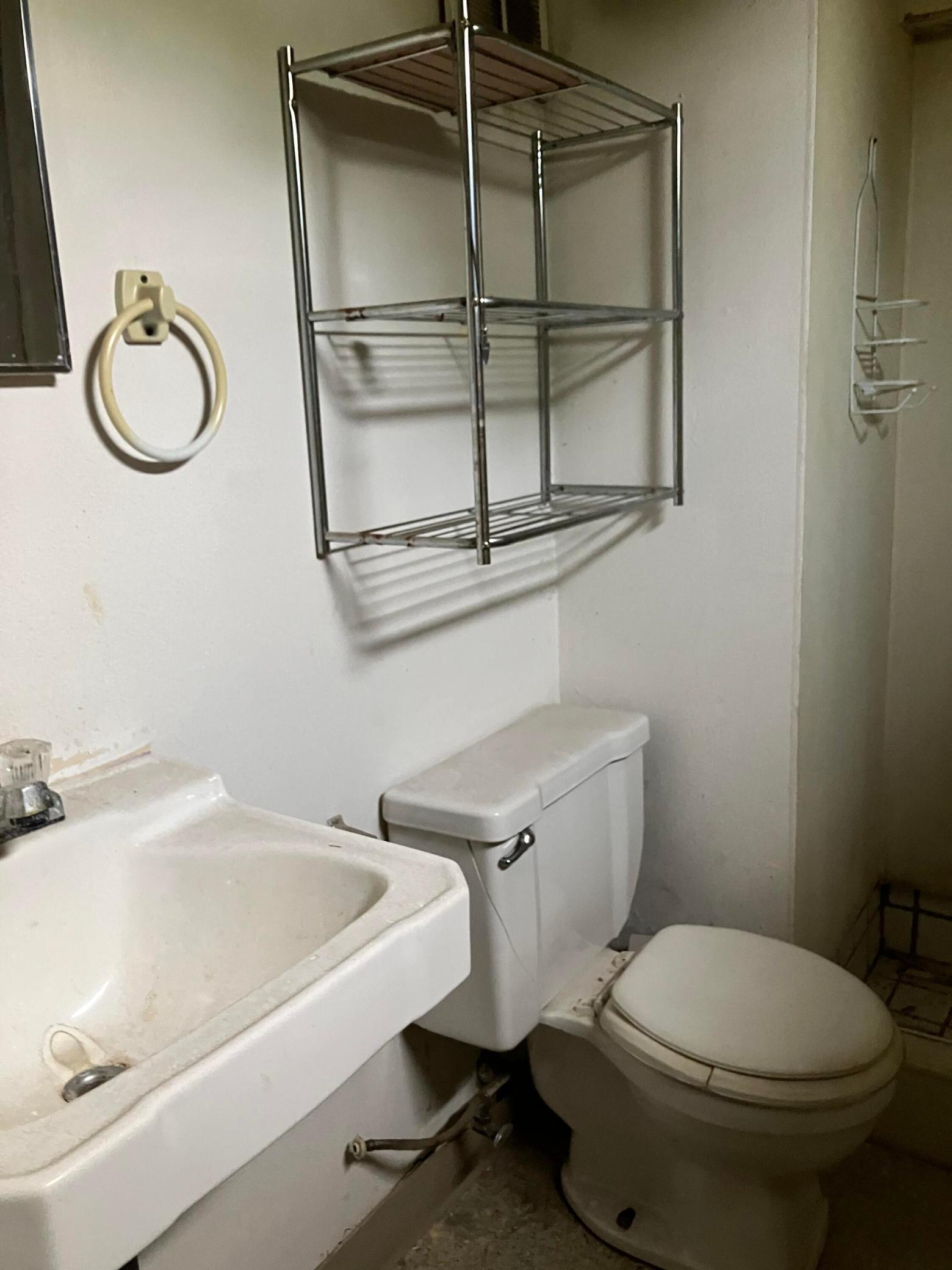 139 Edison Boulevard Property Photo 20