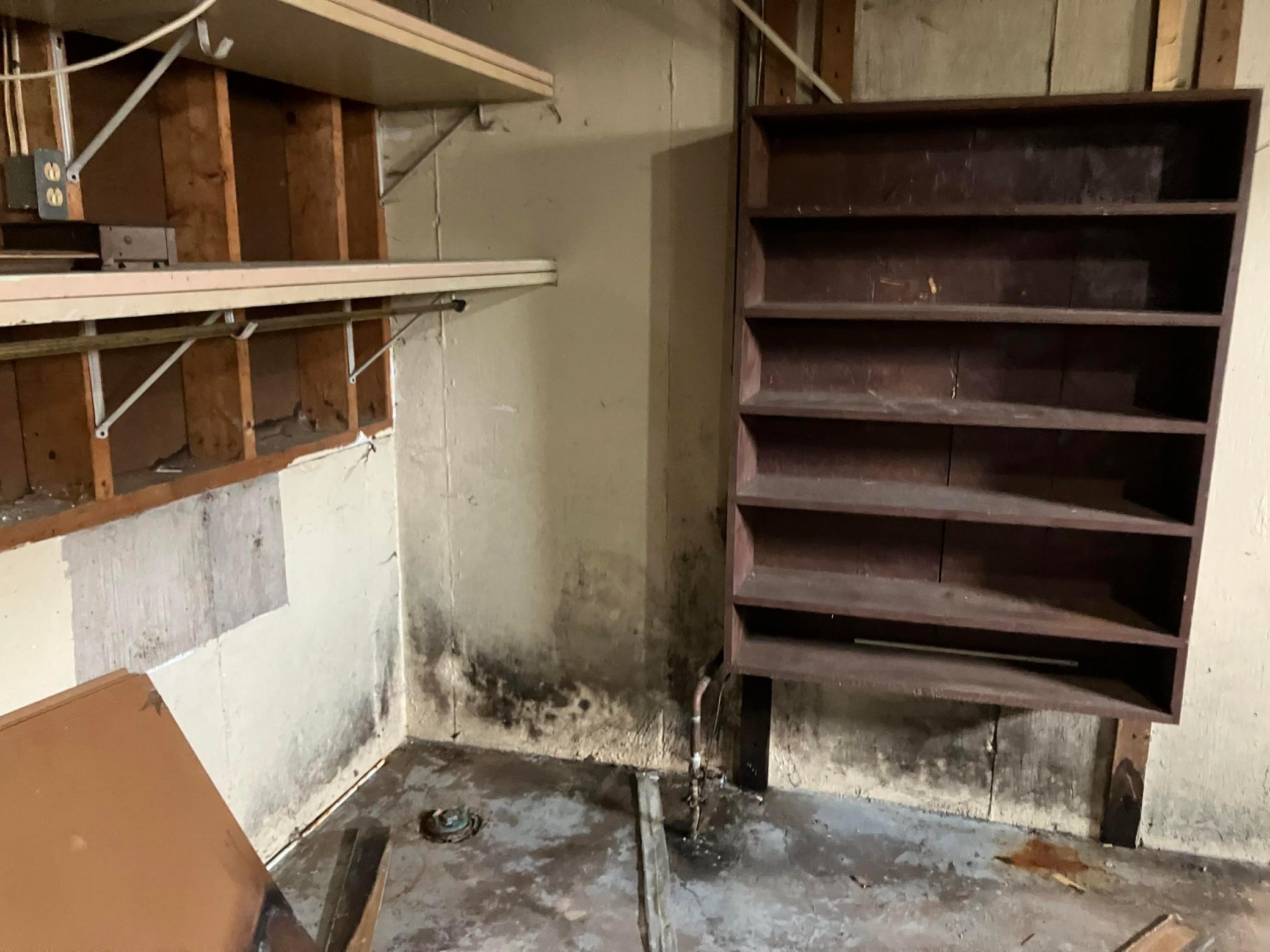 139 Edison Boulevard Property Photo 22