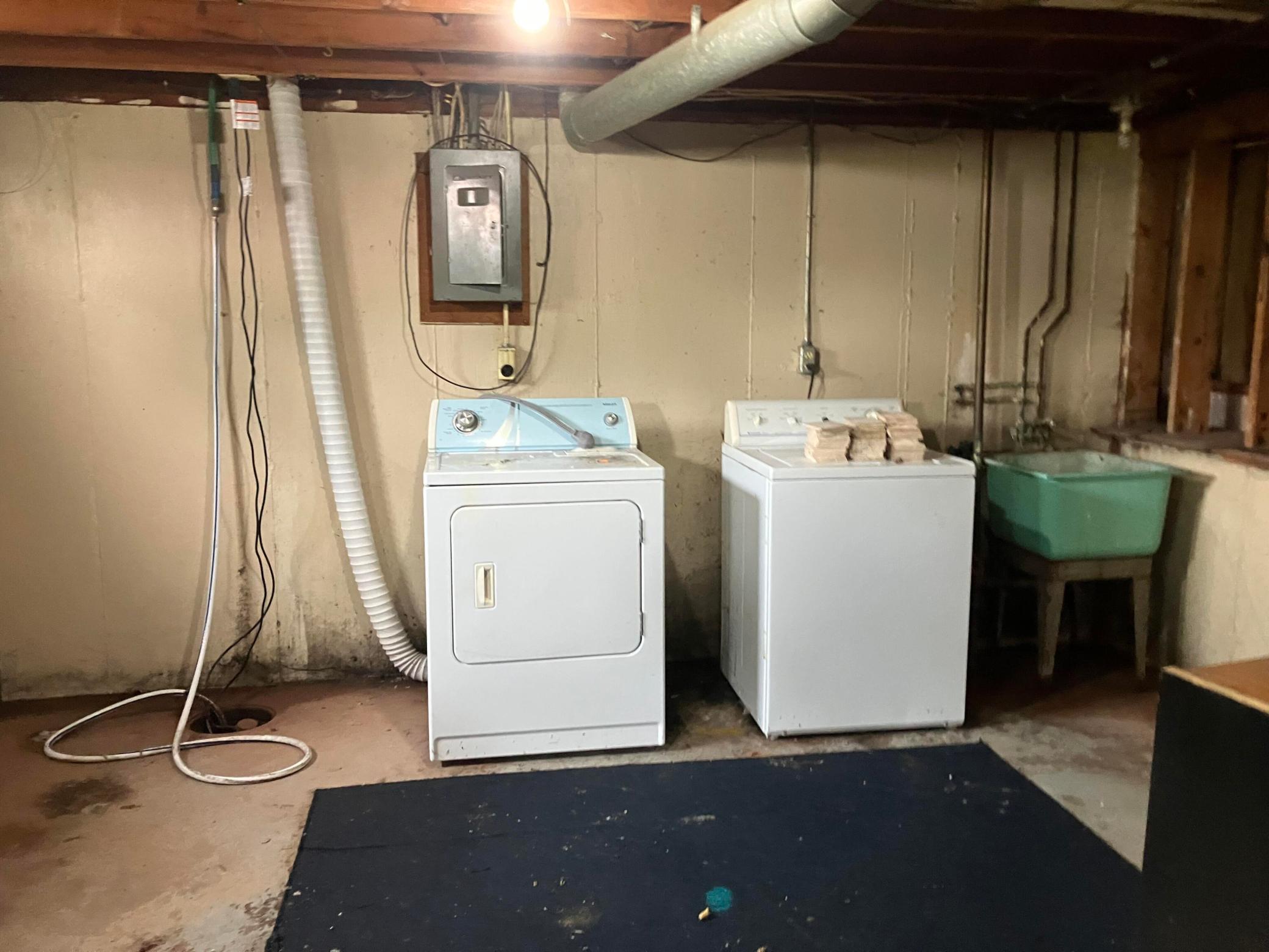139 Edison Boulevard Property Photo 25