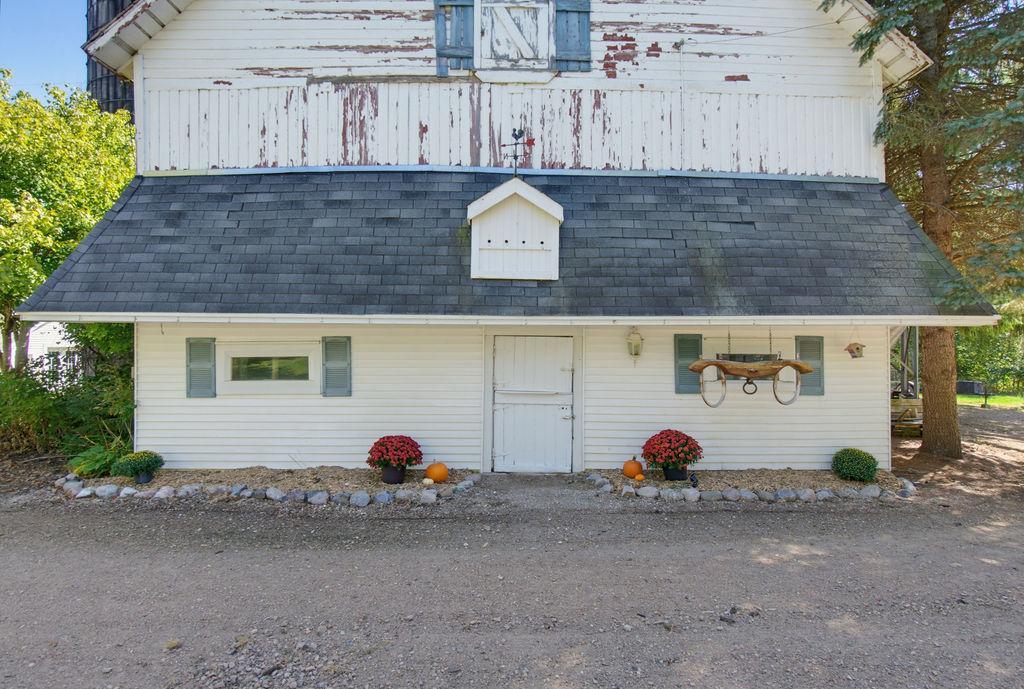 5746 State Highway 25 Se Property Photo 53