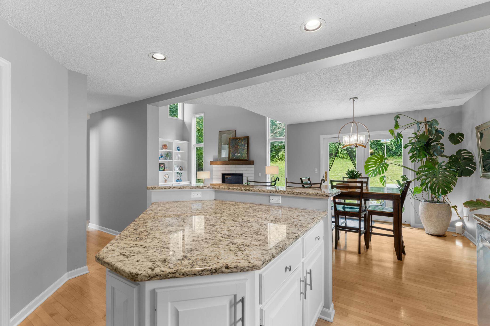 2014 Fox Valley Drive Sw Property Photo 11